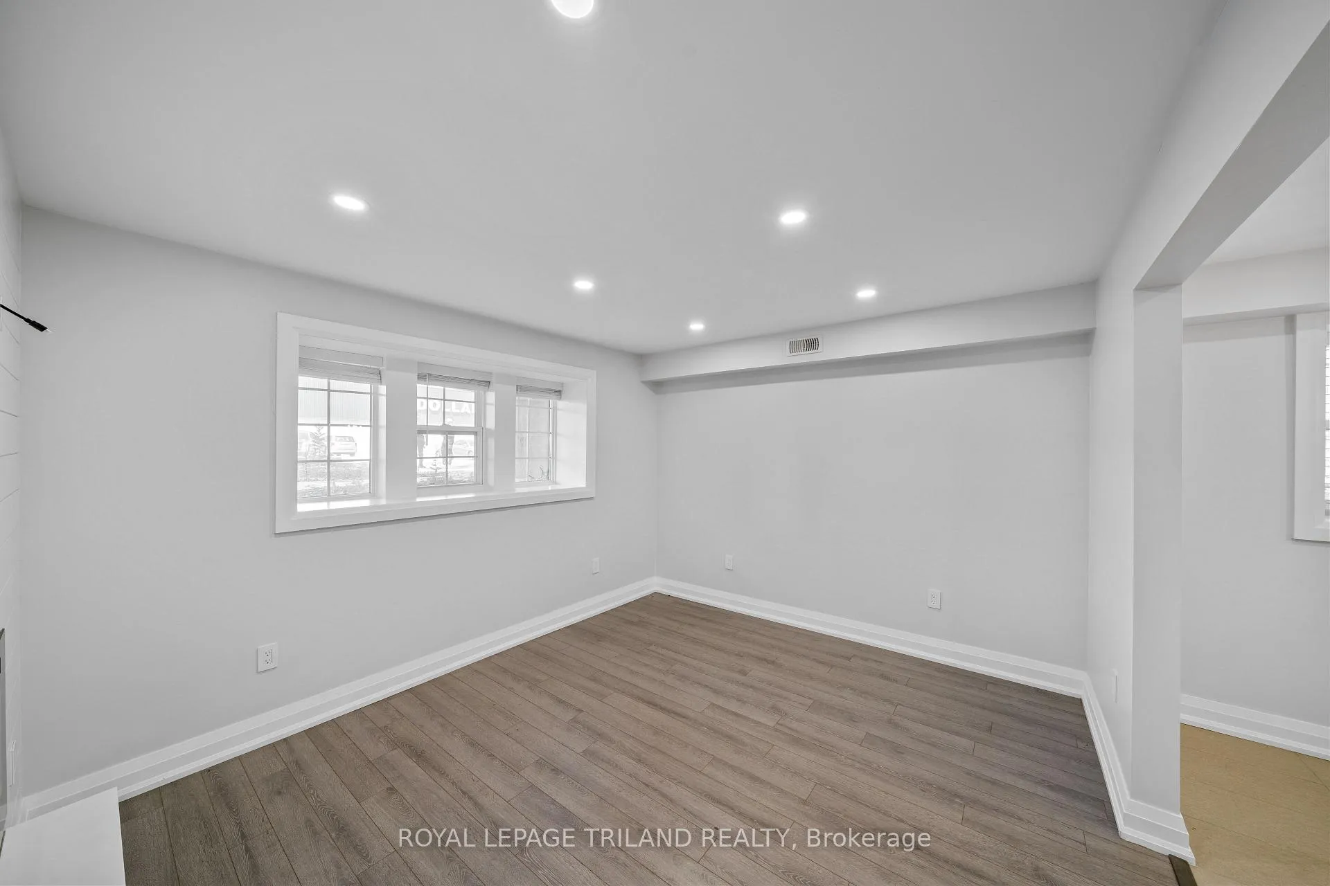 Photo 21 of Unit 4, 15 Balmoral Avenue S, Hamilton, Delta — HOMEH