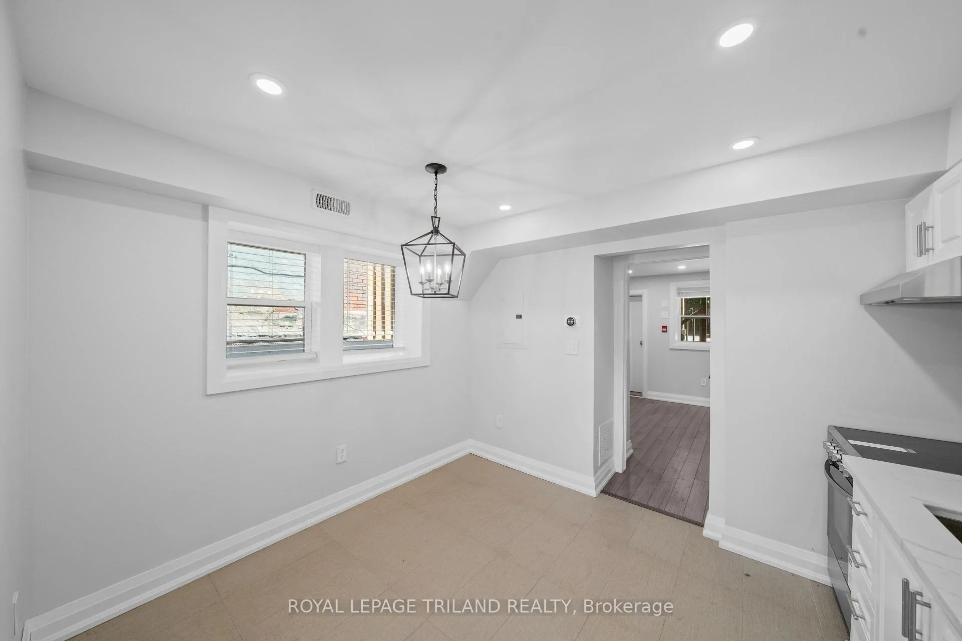 Photo 25 of Unit 4, 15 Balmoral Avenue S, Hamilton, Delta — HOMEH