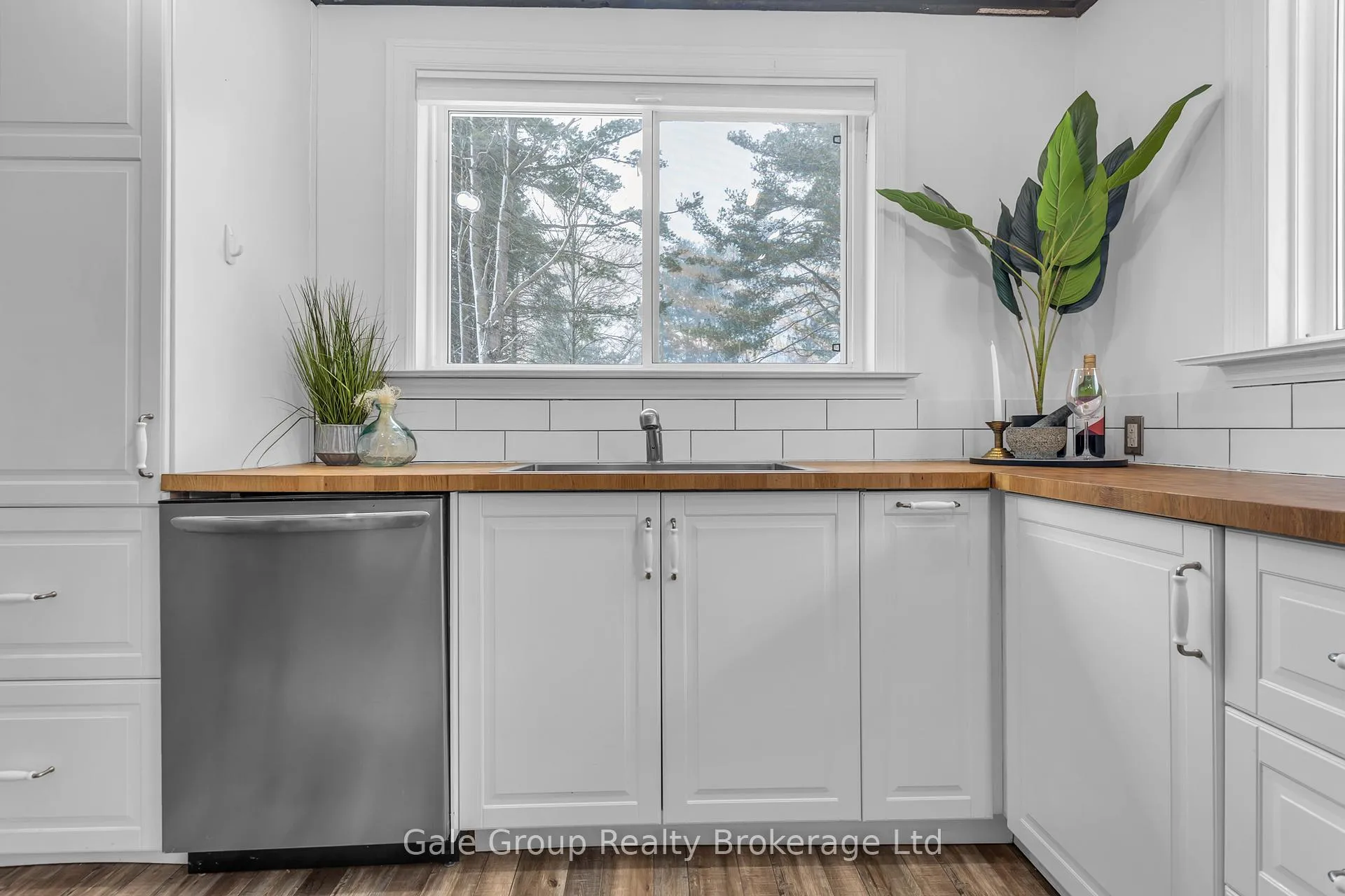 Photo 13 of 56559 Heritage Line, Bayham, Rural Bayham — HOMEH