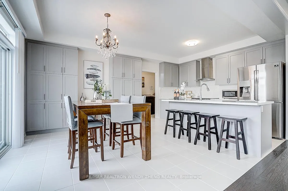 Photo 15 of 23 Terrell Avenue, Georgina, Keswick South — HOMEH