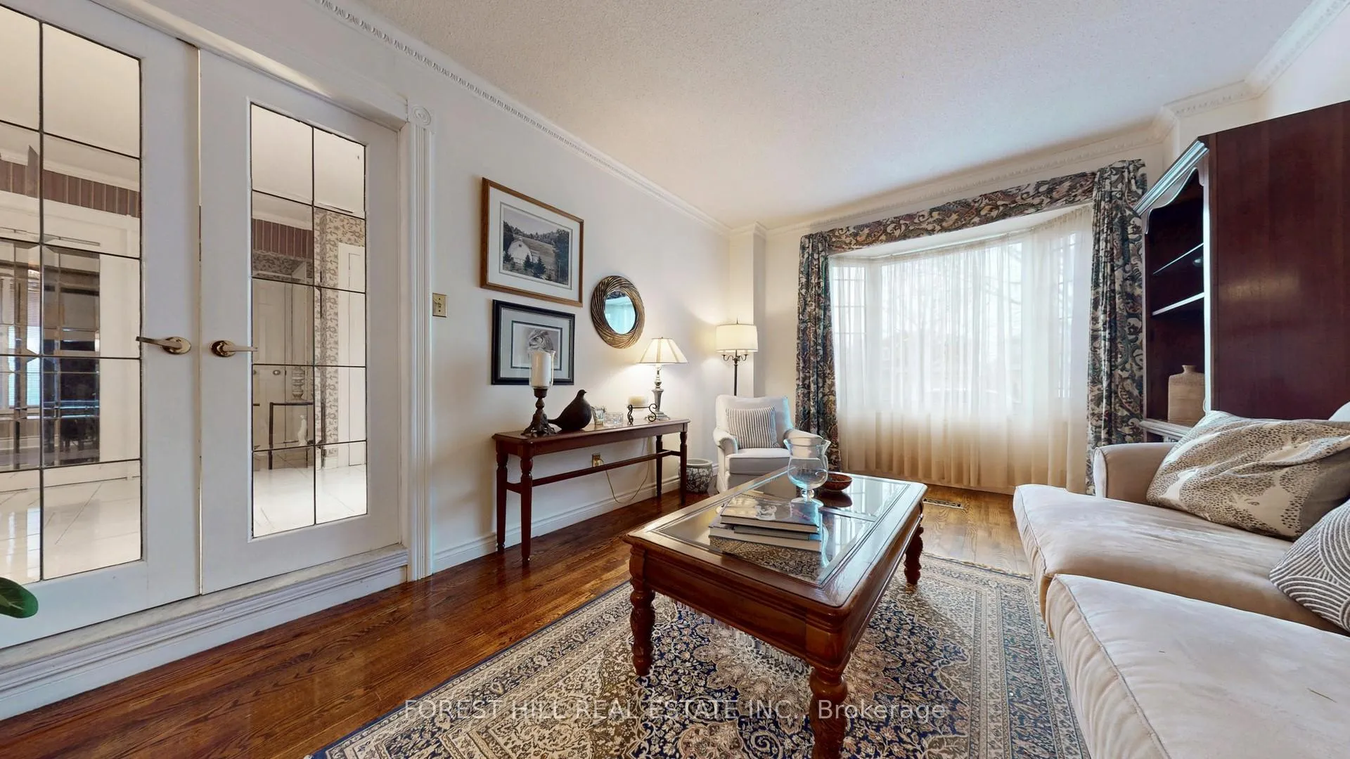 Photo 4 of 11 Keystone Drive, Brampton, Brampton South — HOMEH