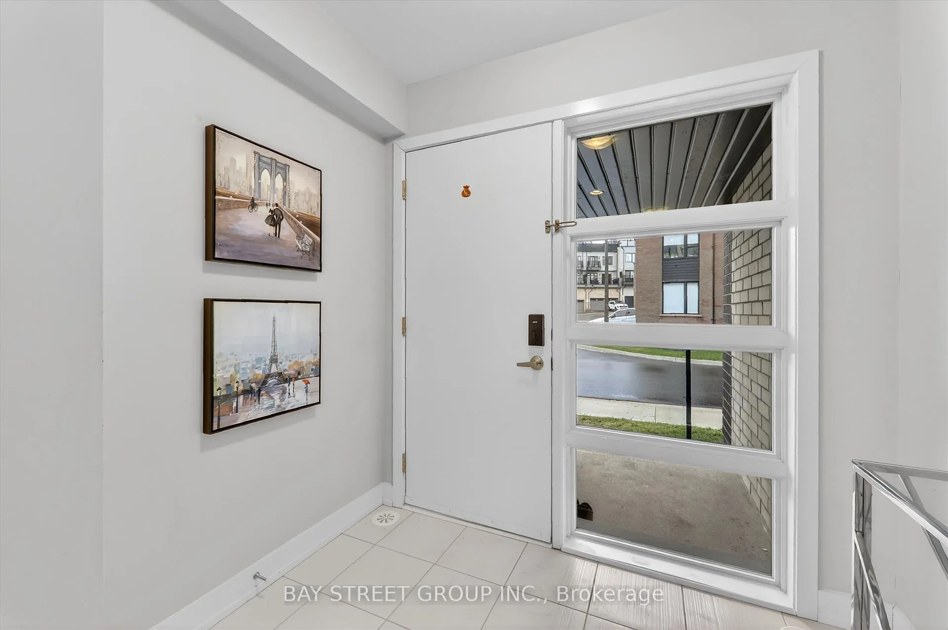 Photo 3 of 23 Schmidt Lane, Markham, Angus Glen — HOMEH