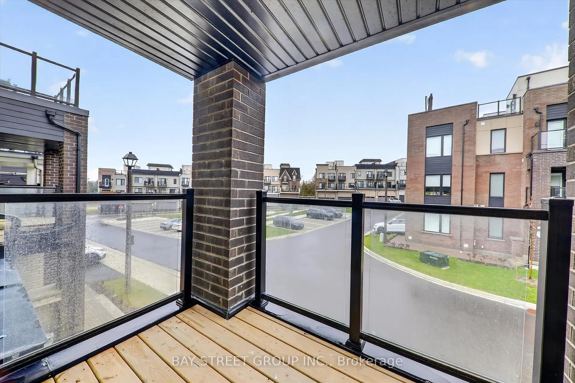 Photo 19 of 23 Schmidt Lane, Markham, Angus Glen — HOMEH