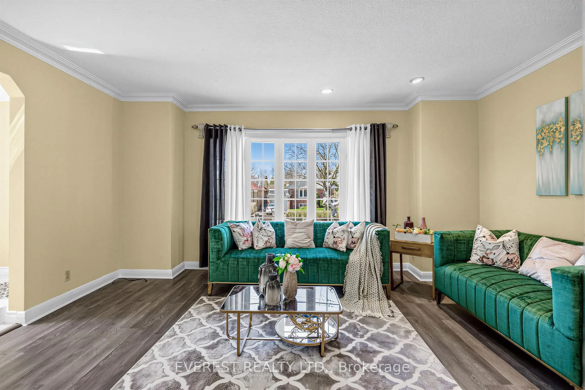 Photo 6 of 45 Kilgreggan Crescent, Scarborough, Bendale — HOMEH