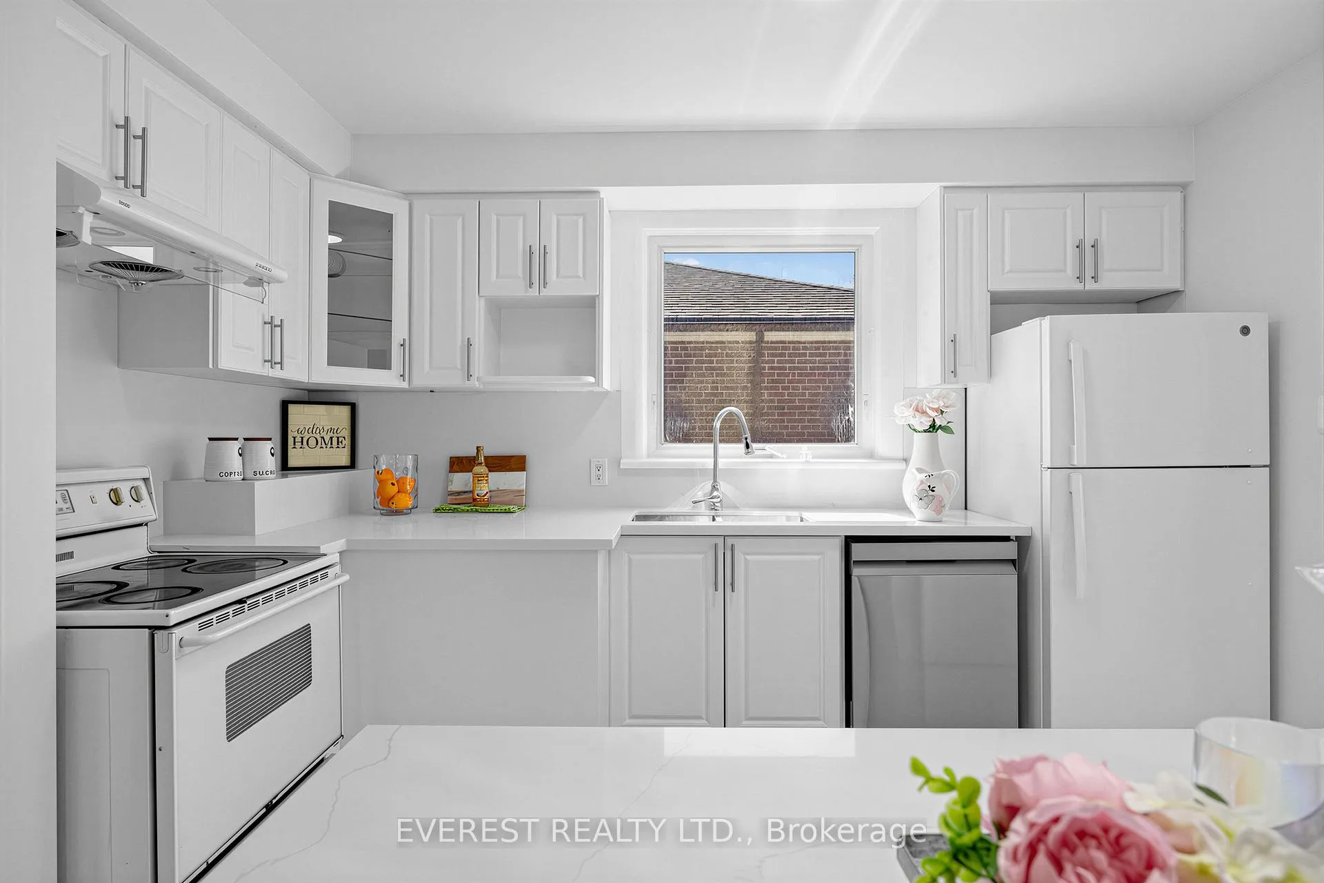 Photo 11 of 45 Kilgreggan Crescent, Scarborough, Bendale — HOMEH