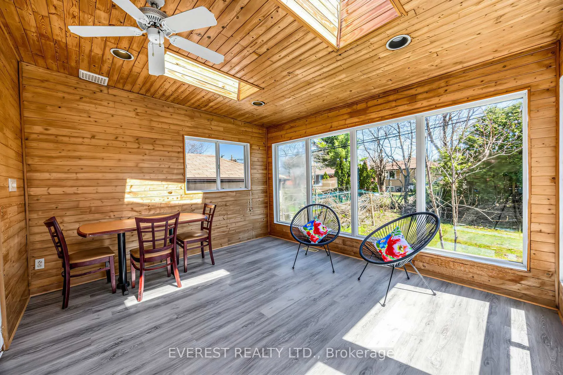Photo 19 of 45 Kilgreggan Crescent, Scarborough, Bendale — HOMEH
