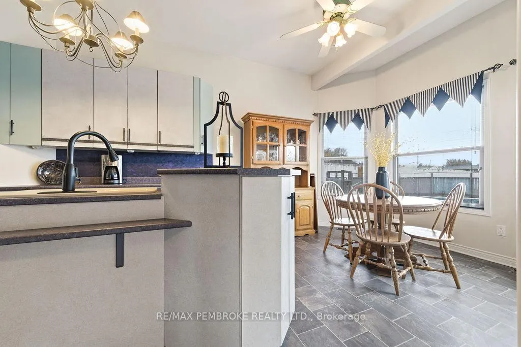 Photo 18 of 152 Reta Crescent, Pembroke — HOMEH