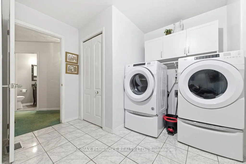 Photo 20 of 152 Reta Crescent, Pembroke — HOMEH