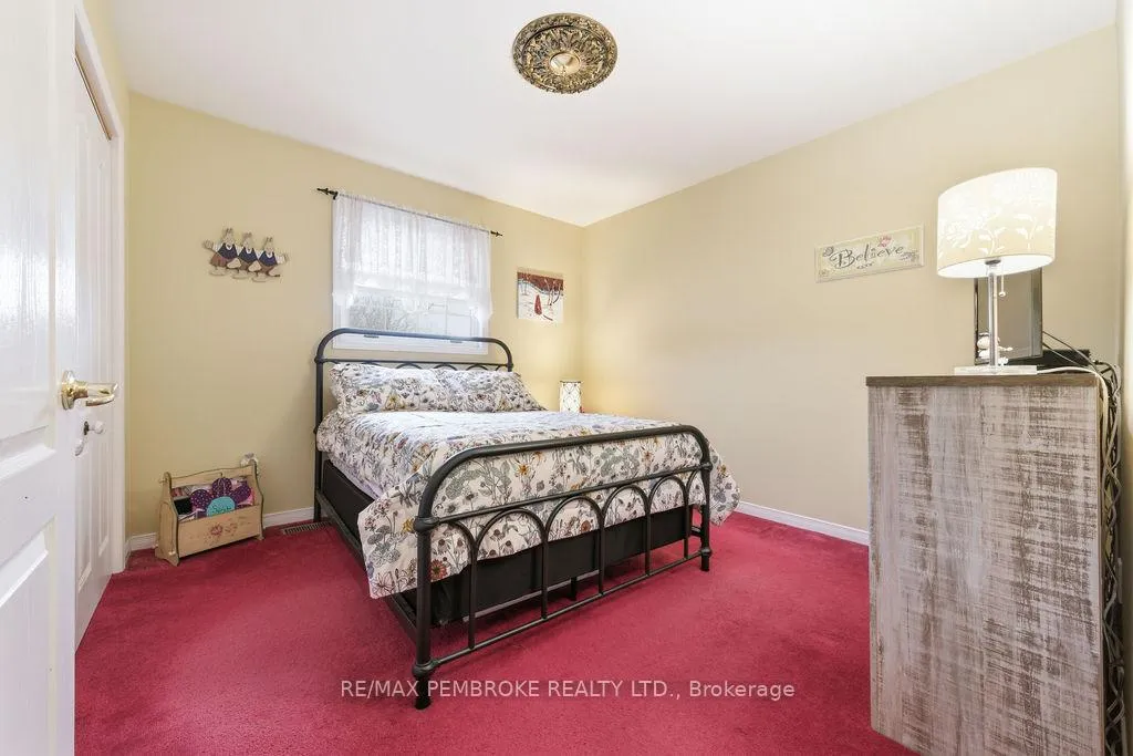 Photo 23 of 152 Reta Crescent, Pembroke — HOMEH
