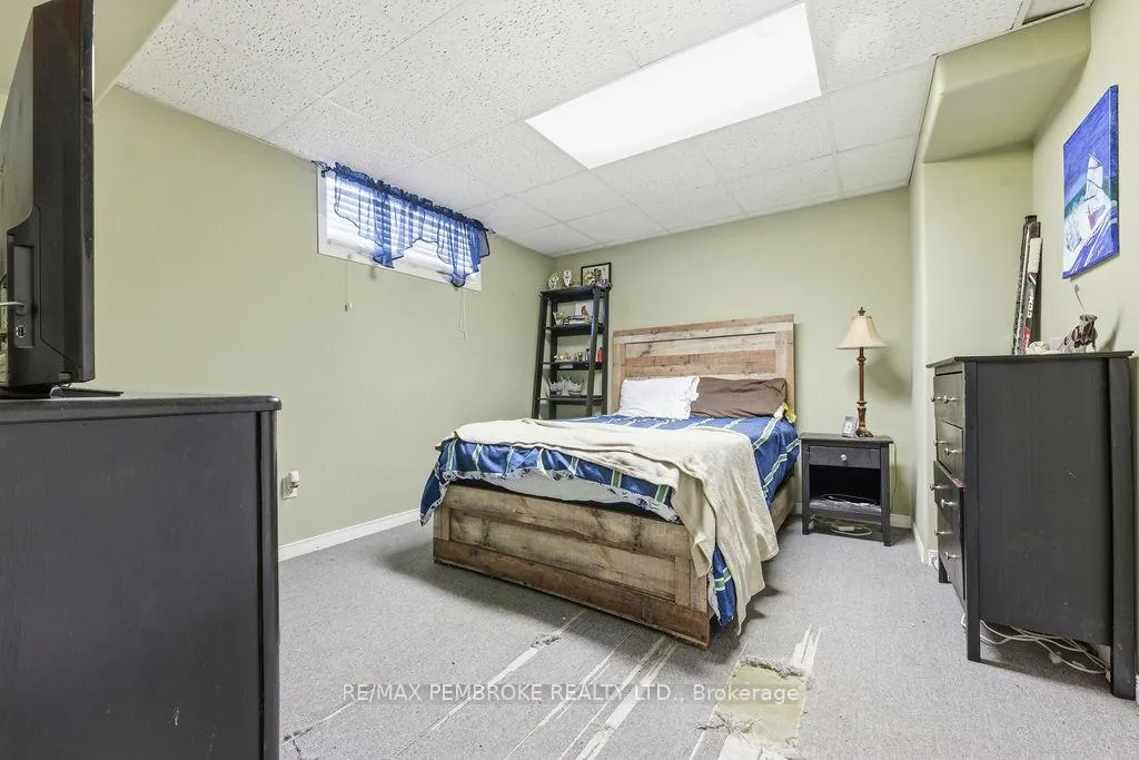 Photo 34 of 152 Reta Crescent, Pembroke — HOMEH