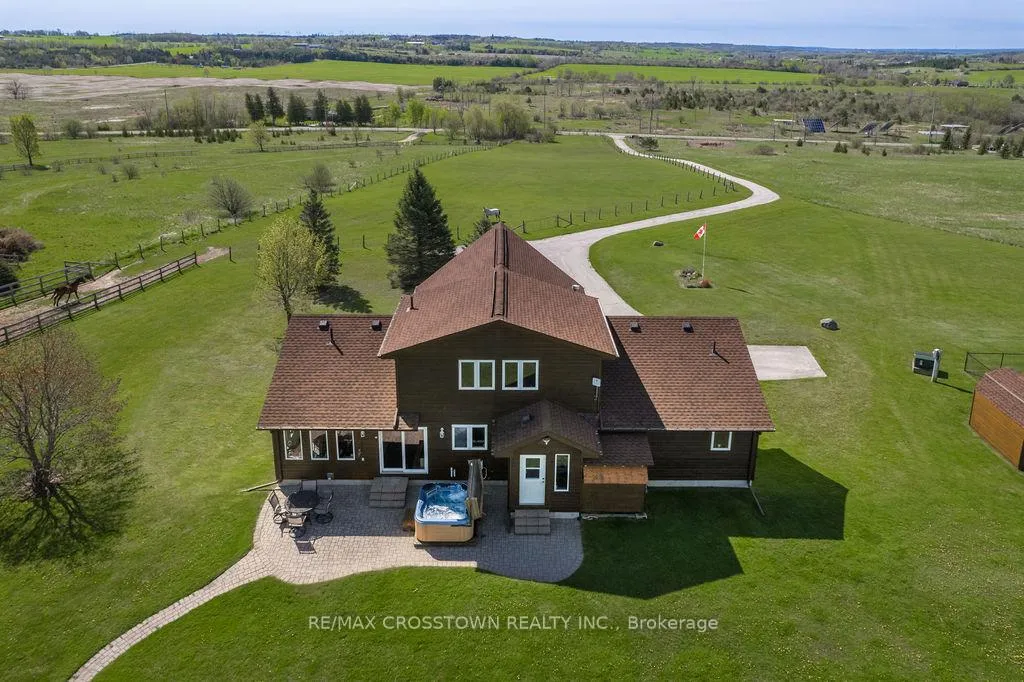 Photo 2 of 5556 10th Sideroad Road, Essa, Rural Essa — HOMEH