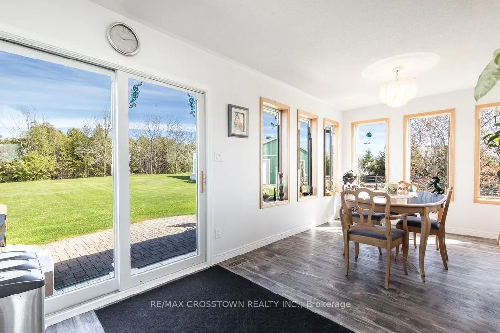Photo 10 of 5556 10th Sideroad Road, Essa, Rural Essa — HOMEH
