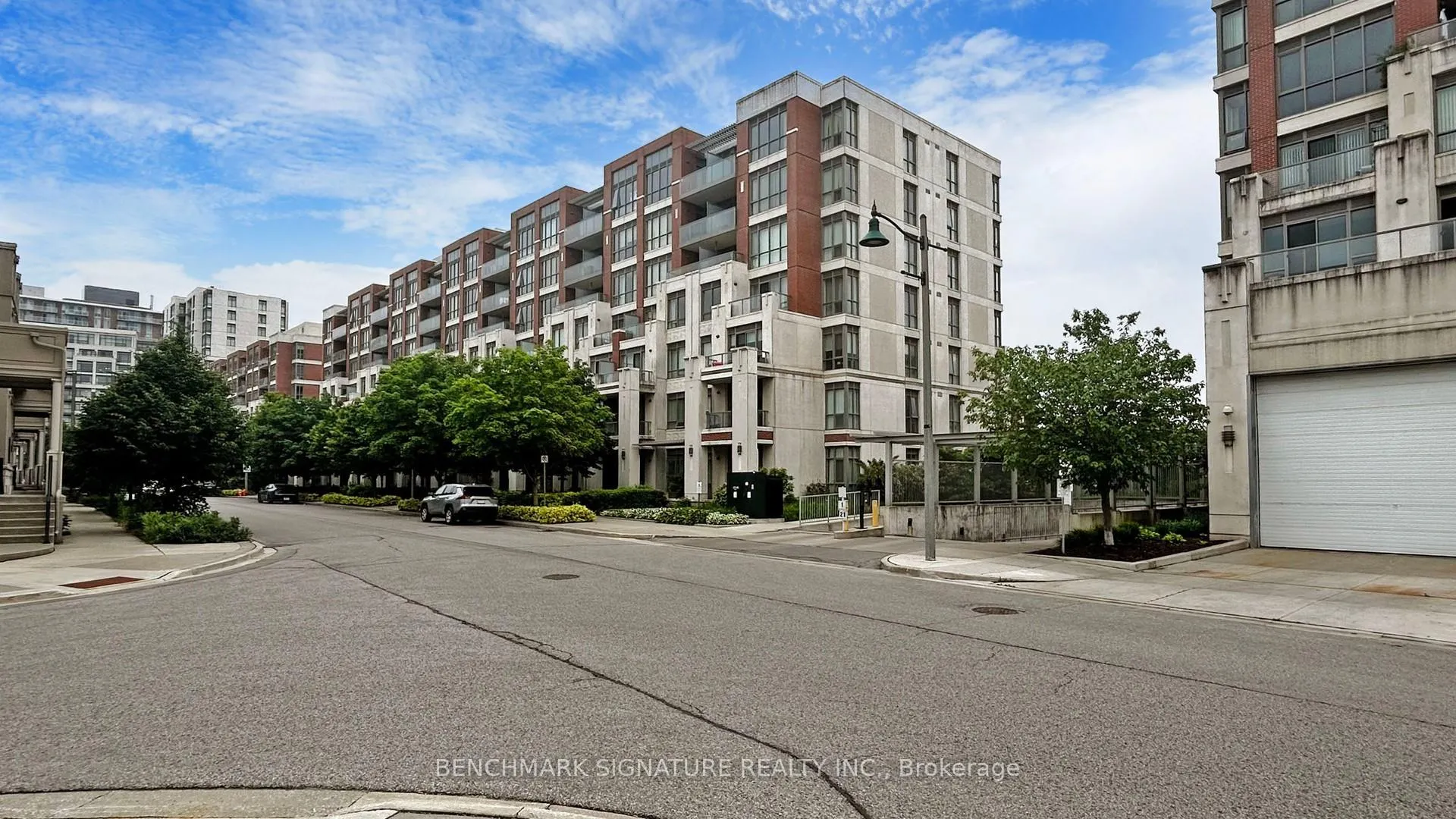 Front of Unit 318, 39 Upper Duke Crescent