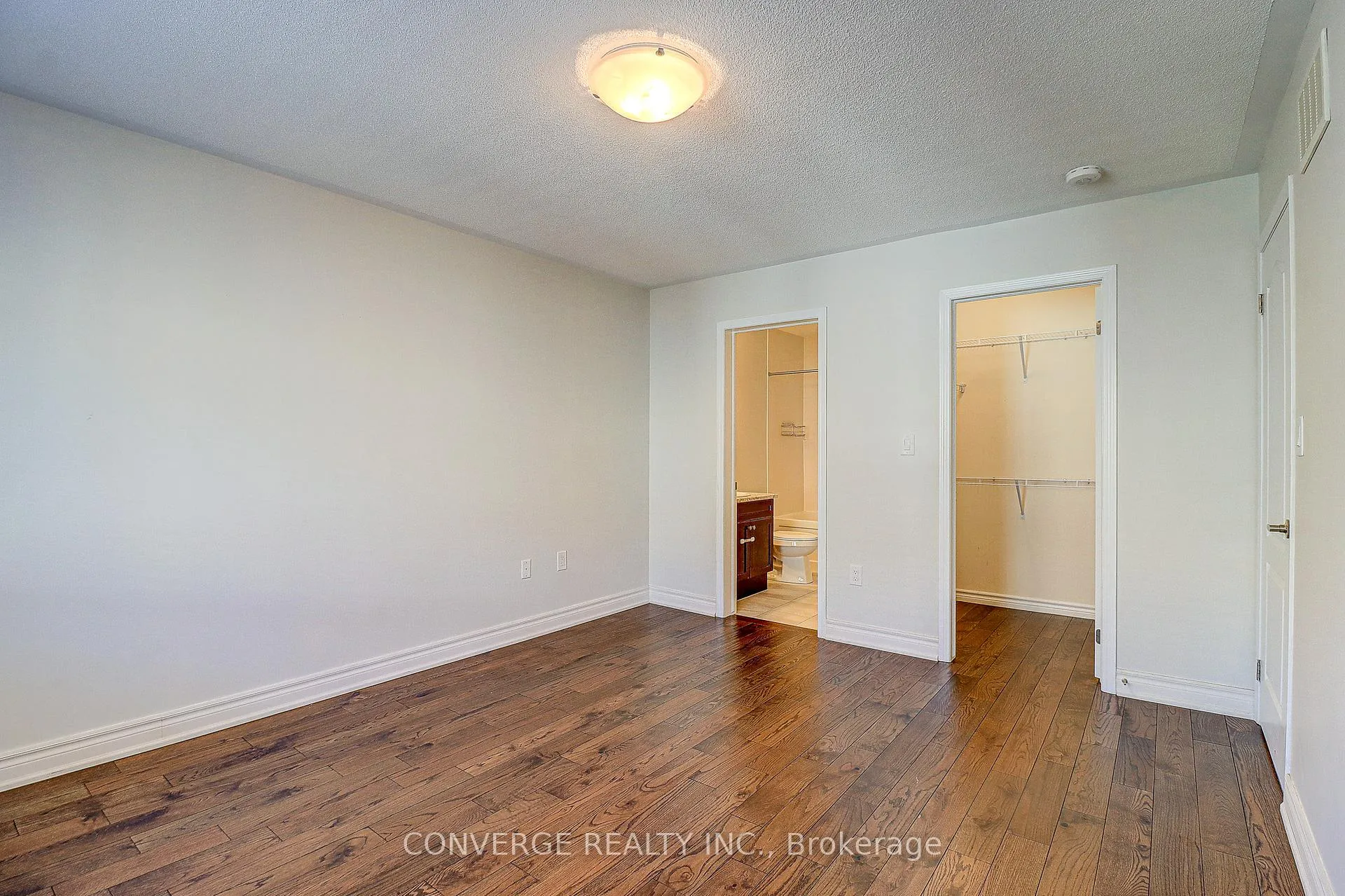 Photo 14 of 2434 Moonlight Crescent, Pickering, Rural Pickering — HOMEH