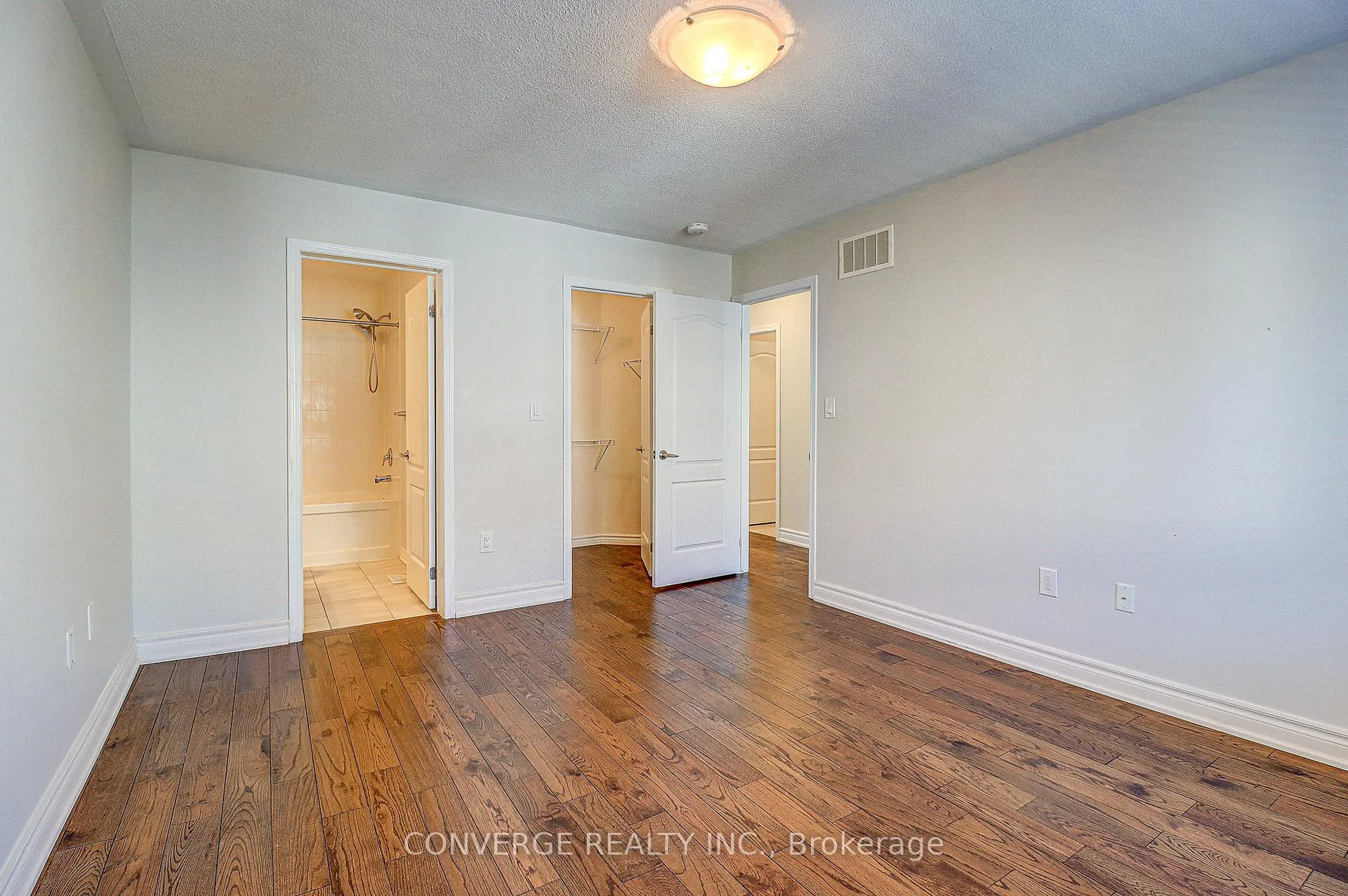 Photo 15 of 2434 Moonlight Crescent, Pickering, Rural Pickering — HOMEH