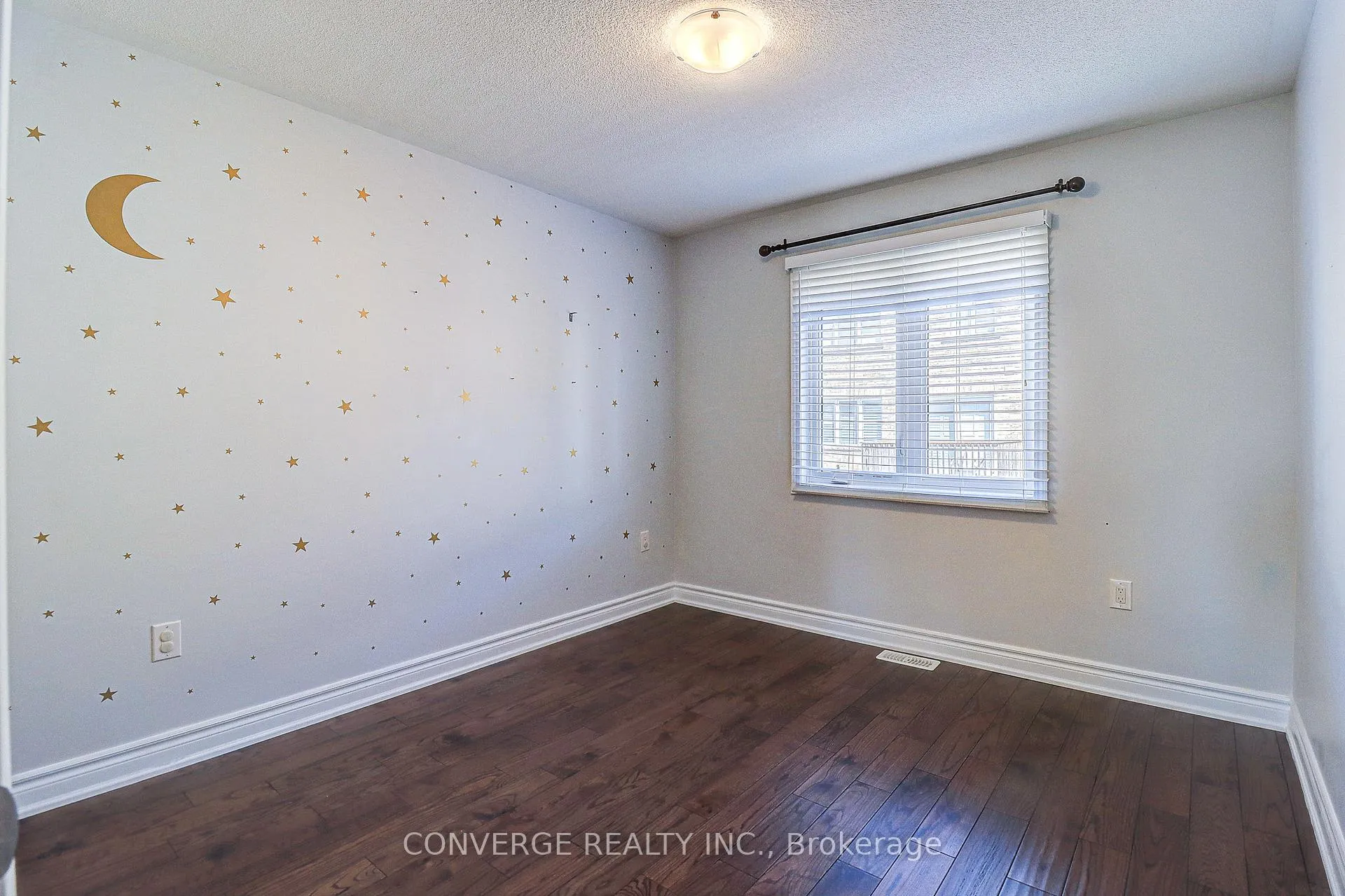 Photo 16 of 2434 Moonlight Crescent, Pickering, Rural Pickering — HOMEH