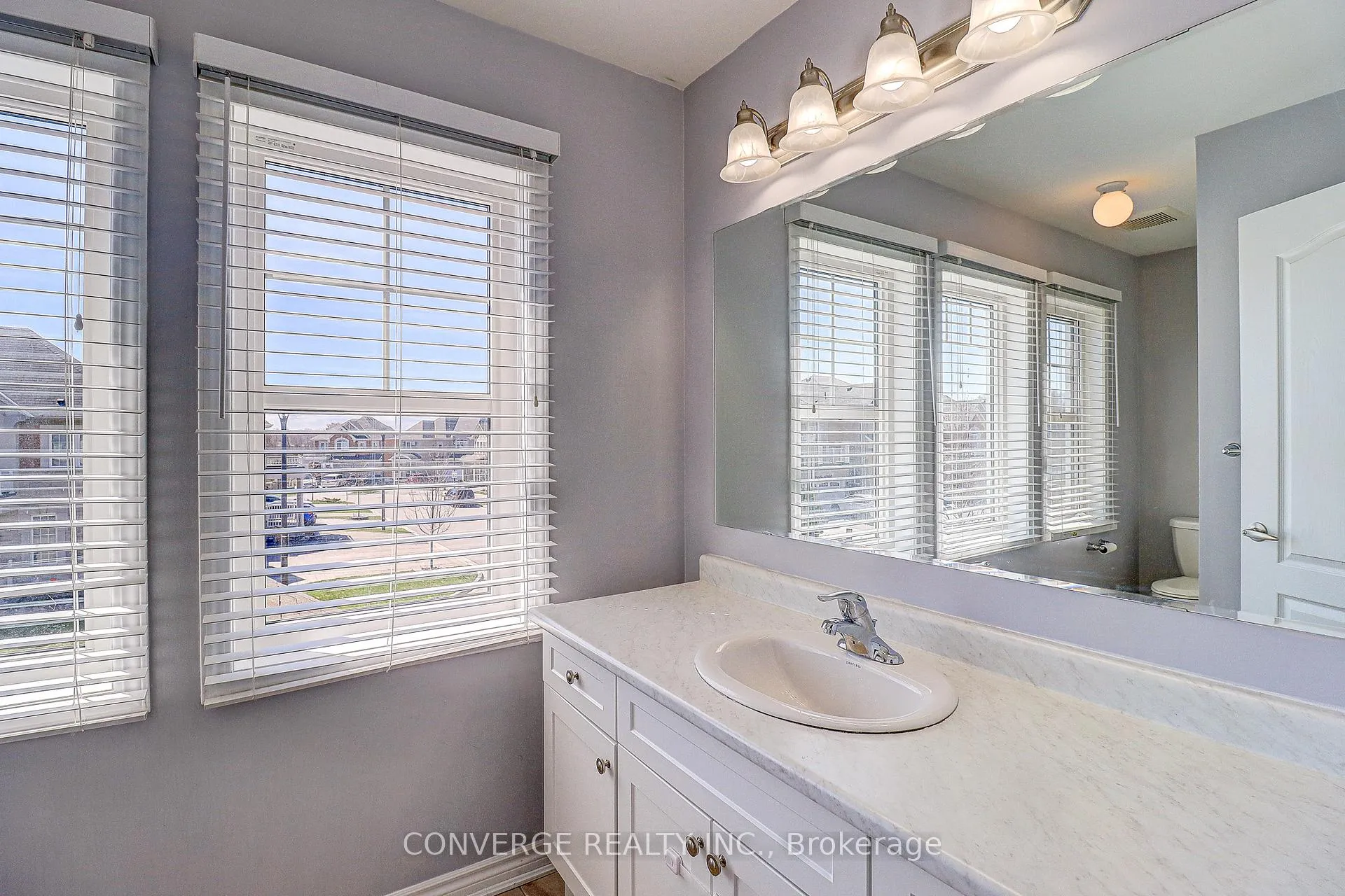Photo 22 of 2434 Moonlight Crescent, Pickering, Rural Pickering — HOMEH