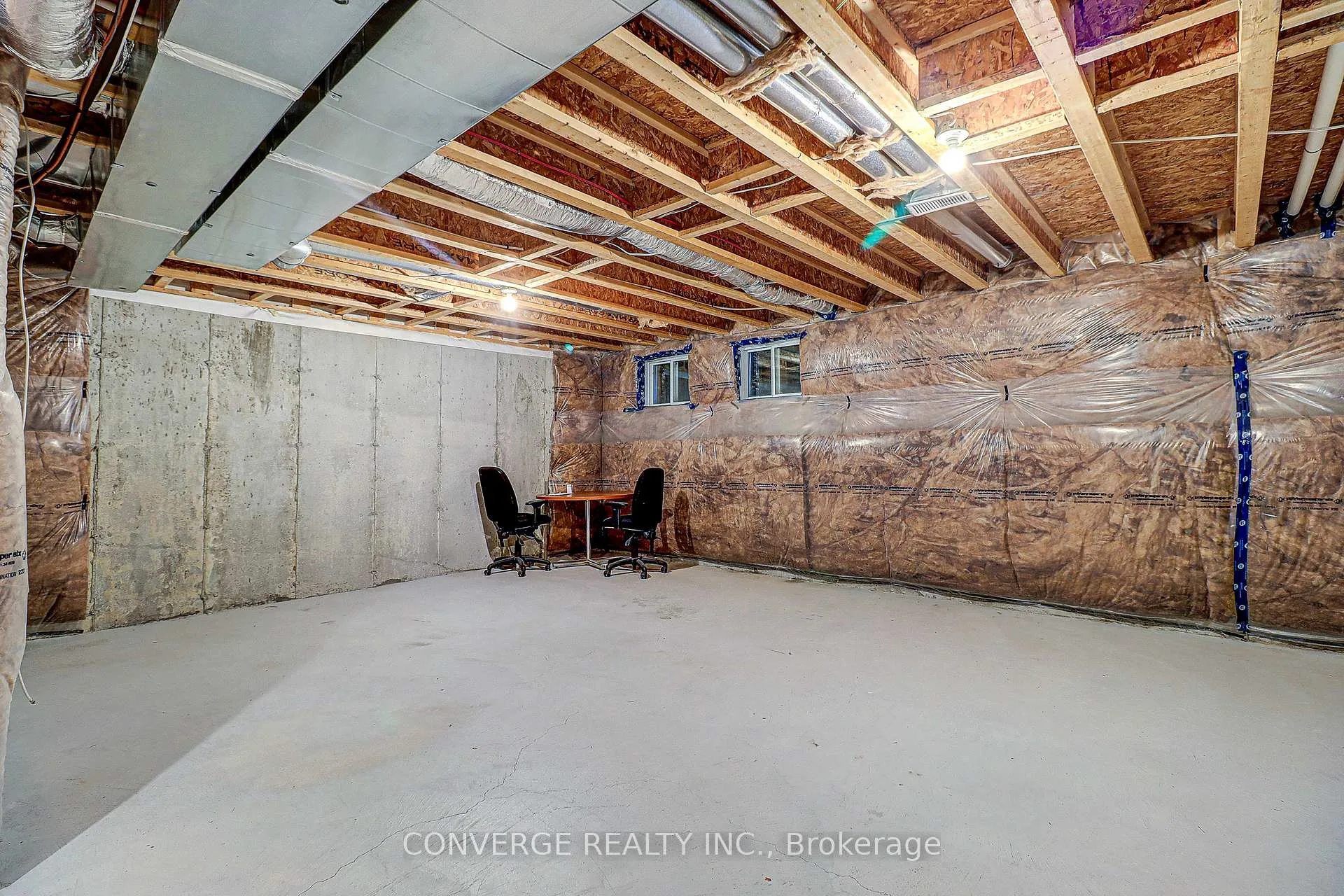 Photo 24 of 2434 Moonlight Crescent, Pickering, Rural Pickering — HOMEH