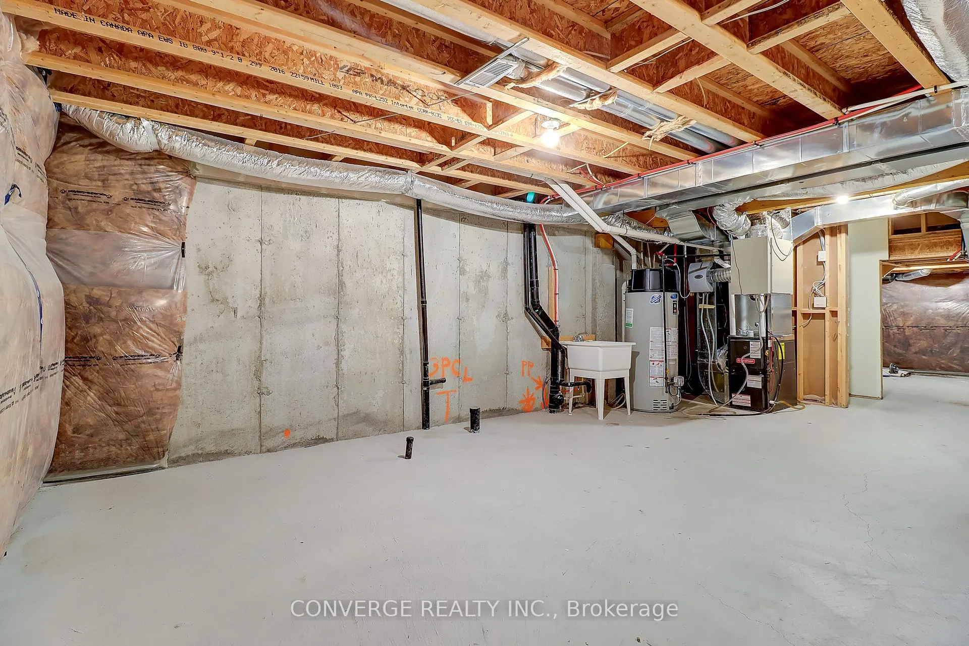 Photo 25 of 2434 Moonlight Crescent, Pickering, Rural Pickering — HOMEH