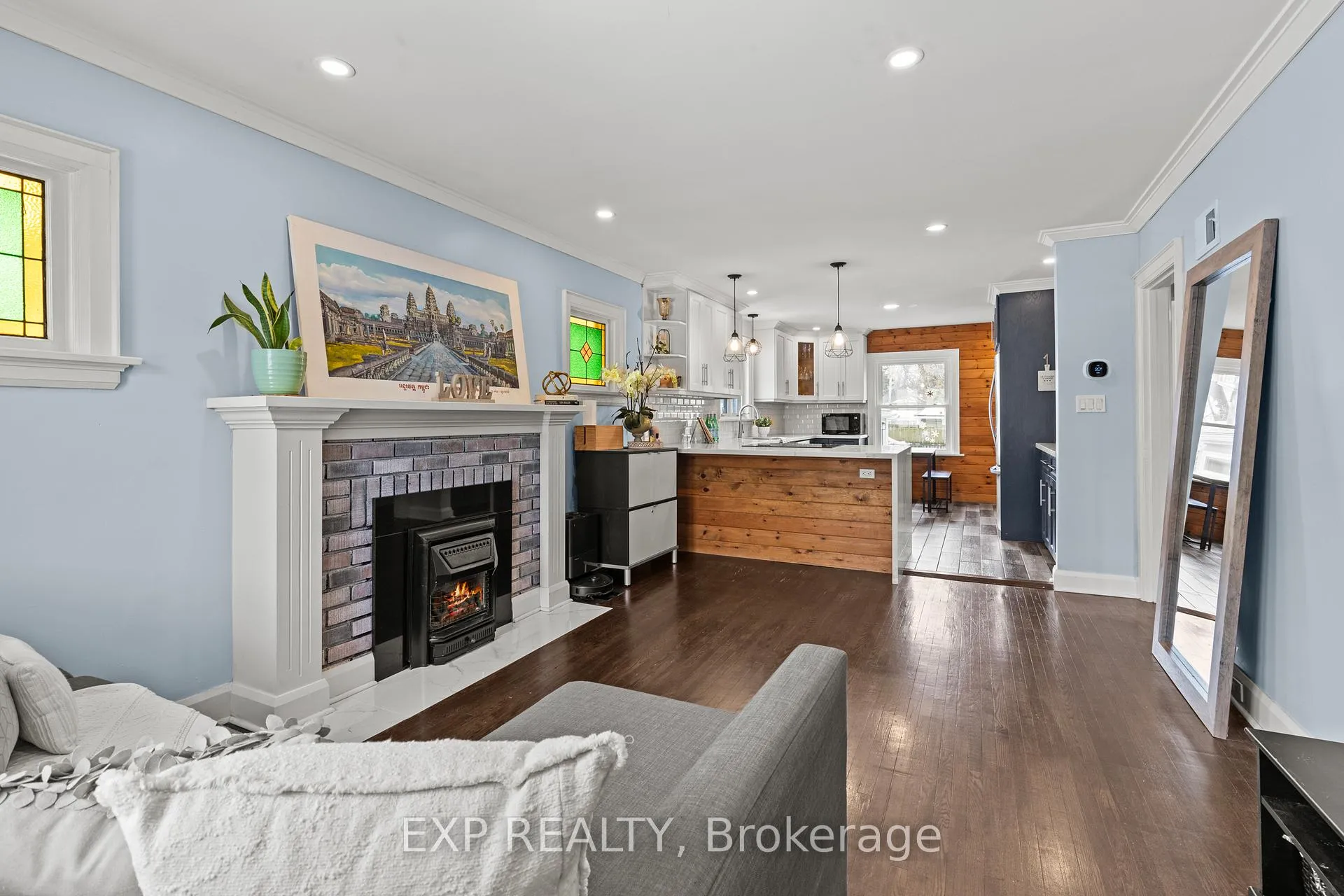 Photo 7 of 14 Dunlop Drive, St. Catharines, Downtown — HOMEH