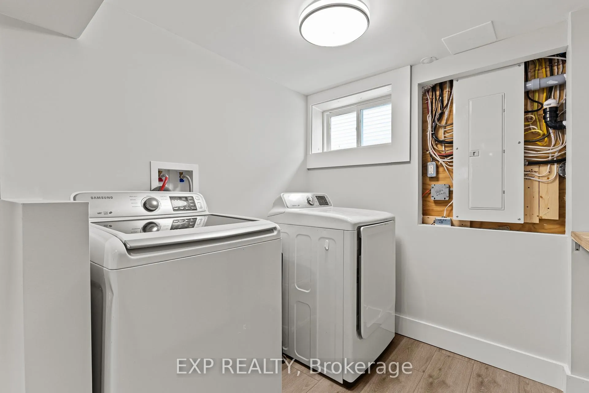 Photo 29 of 14 Dunlop Drive, St. Catharines, Downtown — HOMEH
