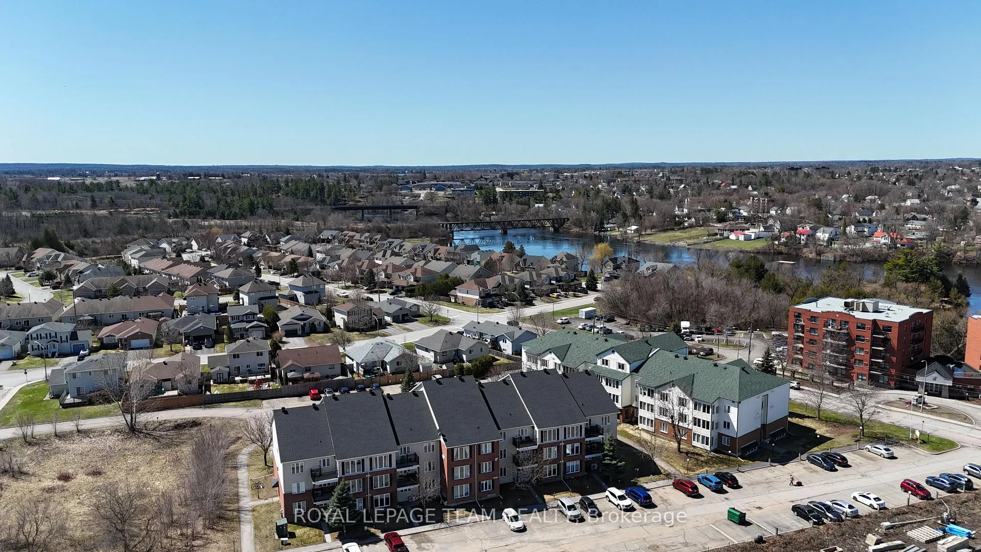 Photo 2 of Unit 109, 16 Sheffield Street, Arnprior — HOMEH