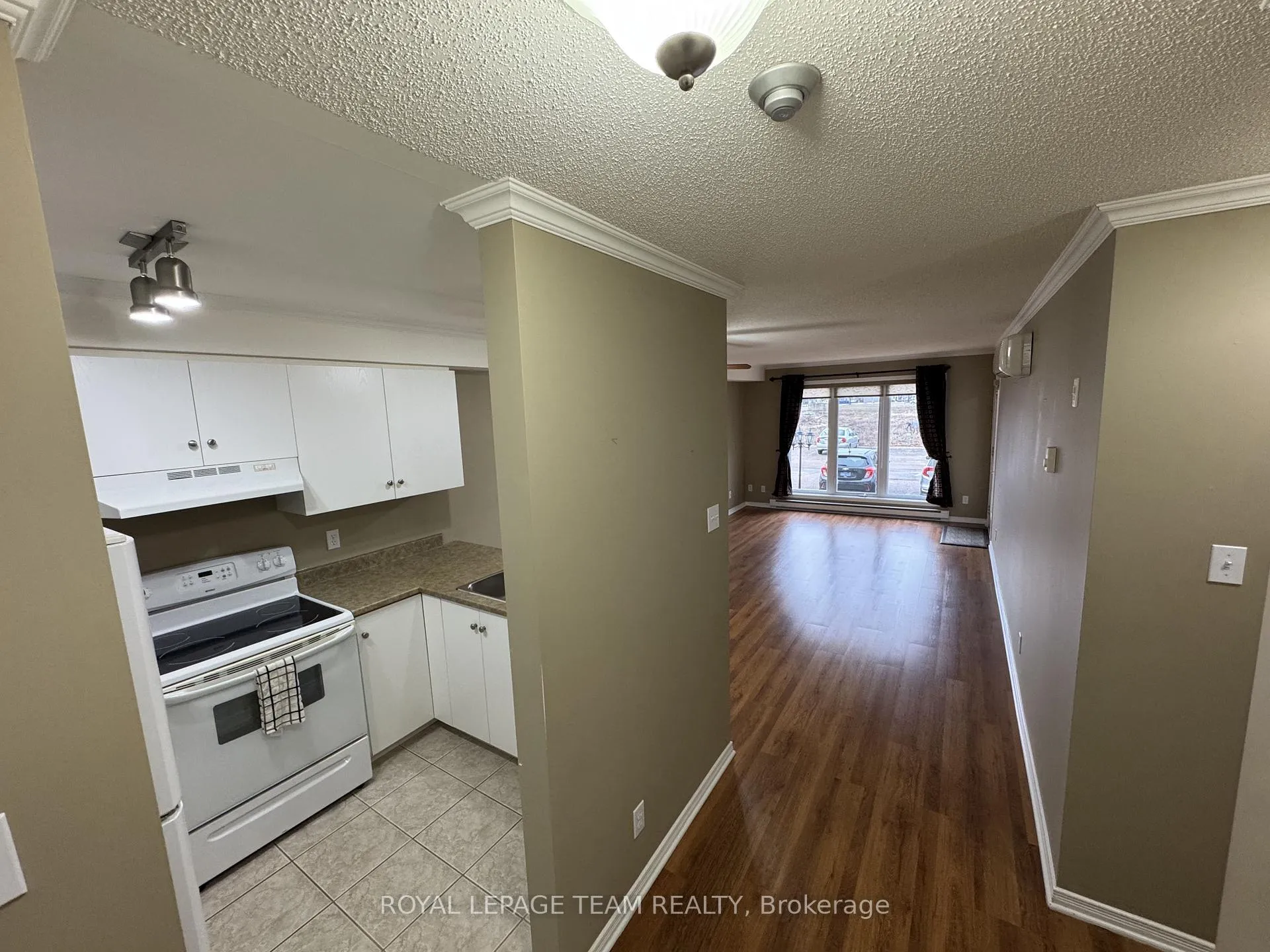 Photo 9 of Unit 109, 16 Sheffield Street, Arnprior — HOMEH