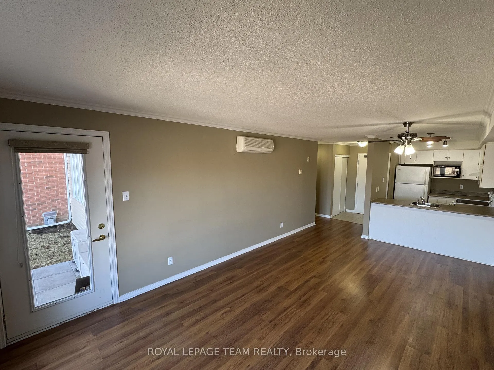 Photo 12 of Unit 109, 16 Sheffield Street, Arnprior — HOMEH