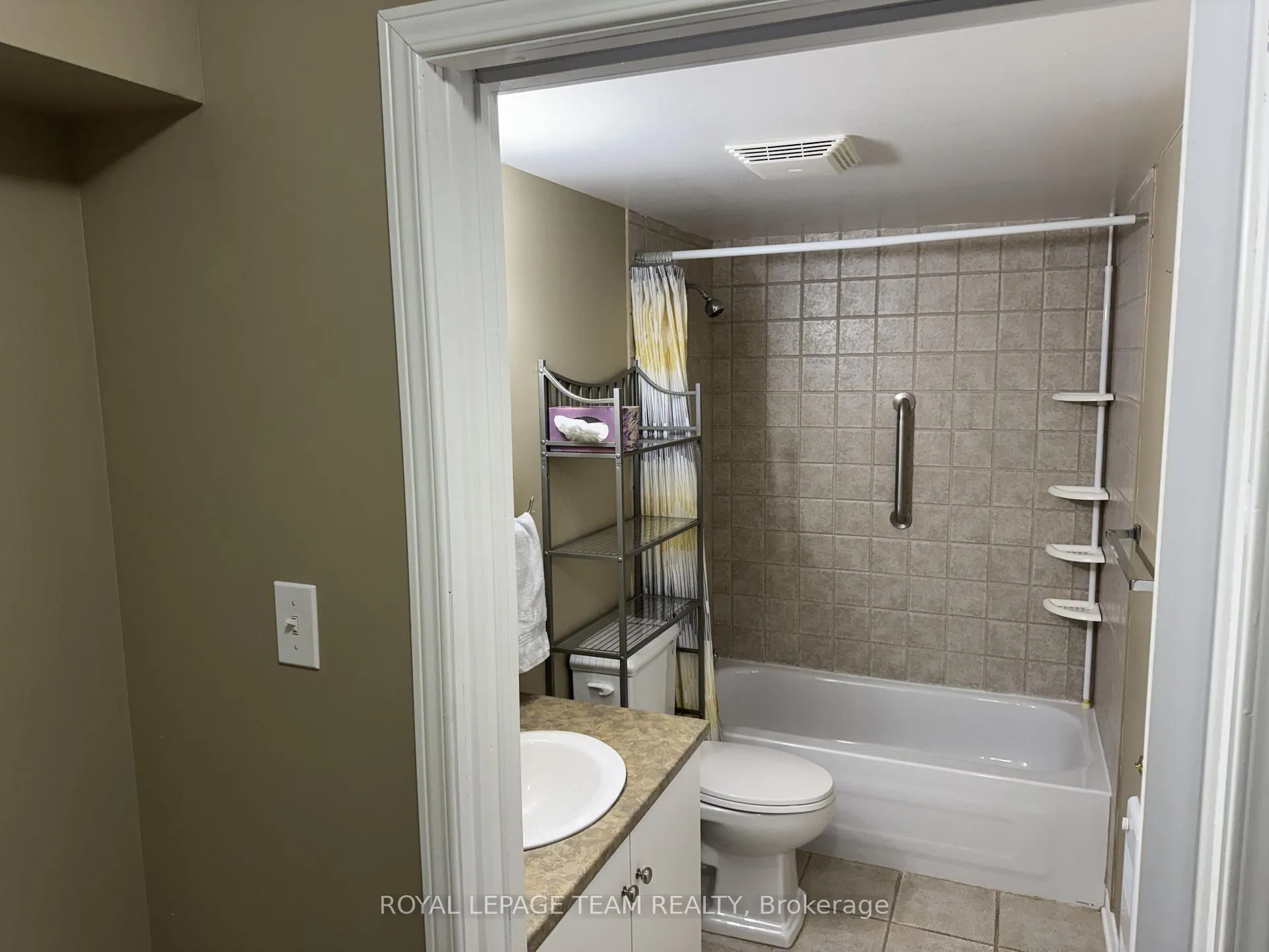 Photo 28 of Unit 109, 16 Sheffield Street, Arnprior — HOMEH