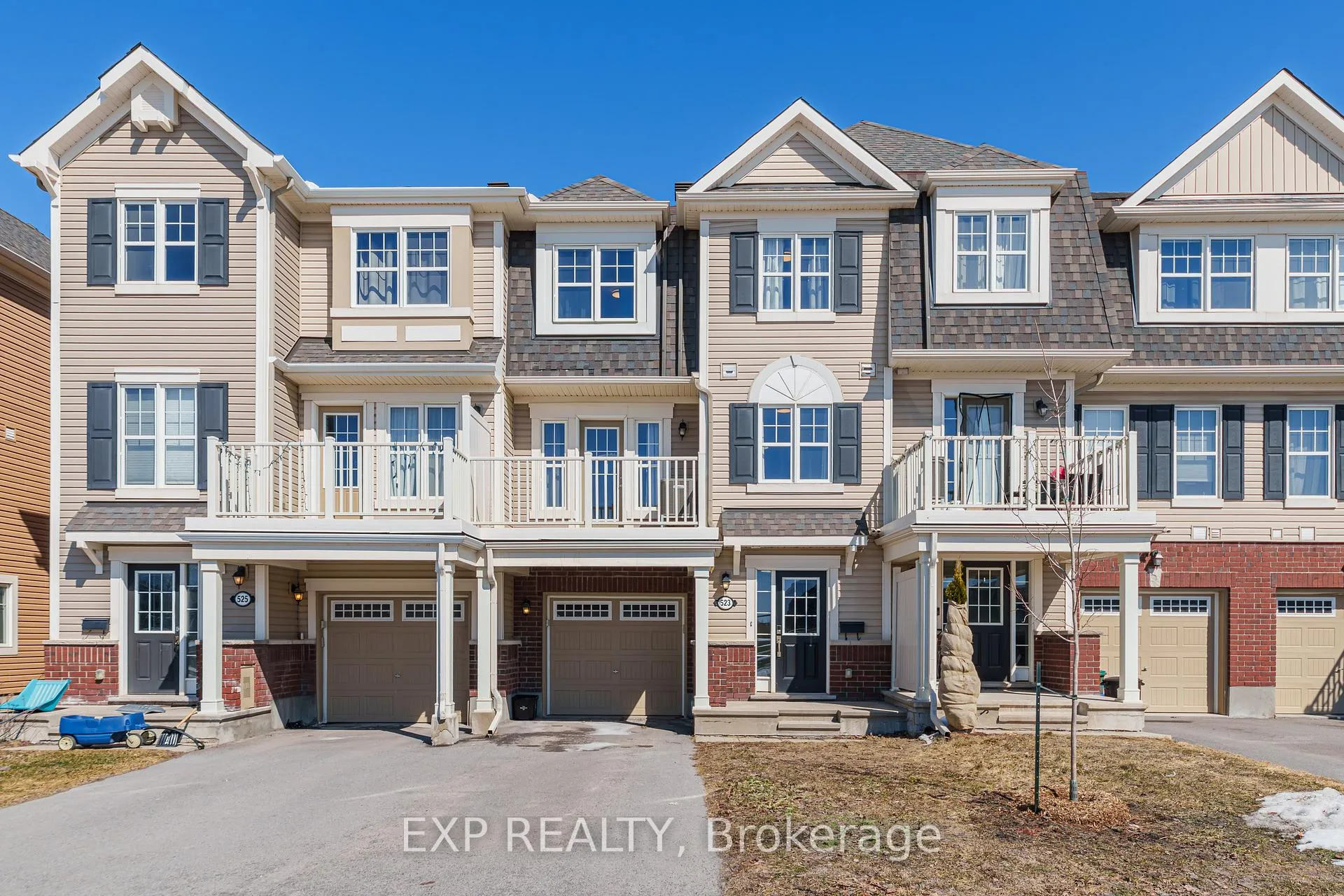 Front of 523 Ensatina Crescent