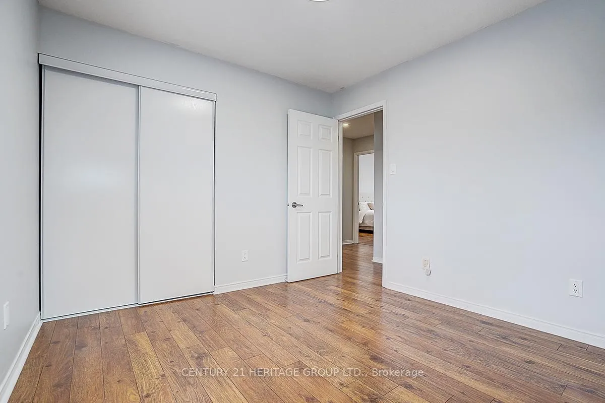 Photo 33 of 110 Dunoon Drive, Vaughan, Maple — HOMEH