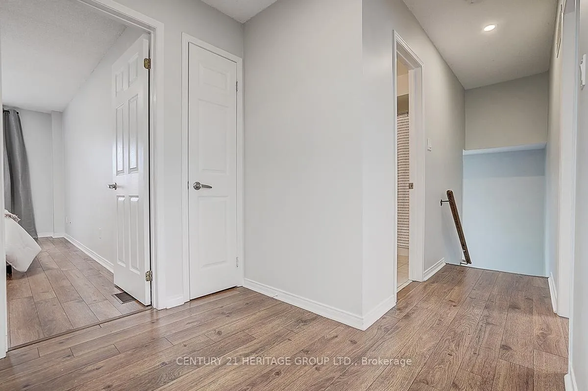 Photo 35 of 110 Dunoon Drive, Vaughan, Maple — HOMEH