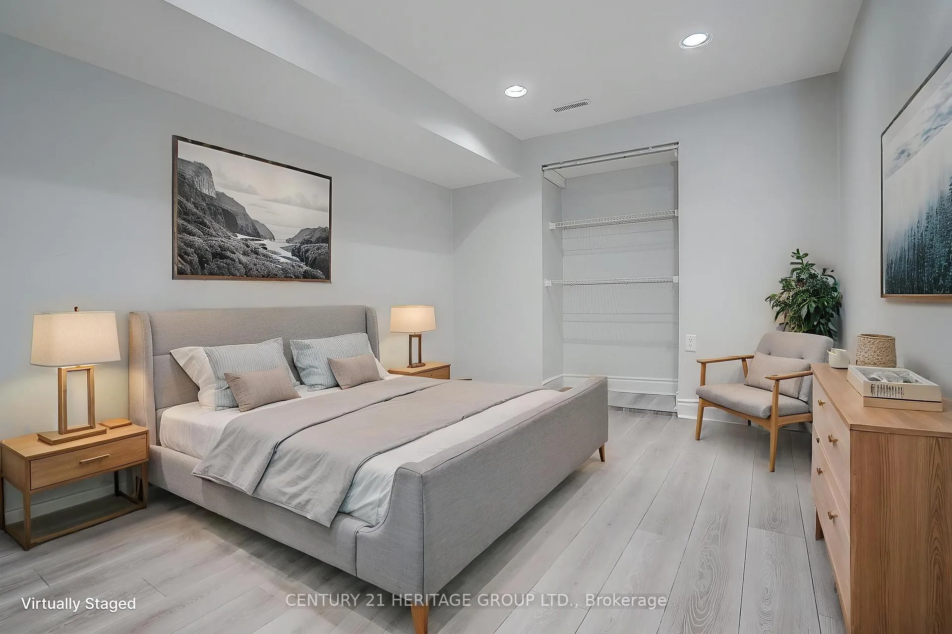 Photo 42 of 110 Dunoon Drive, Vaughan, Maple — HOMEH