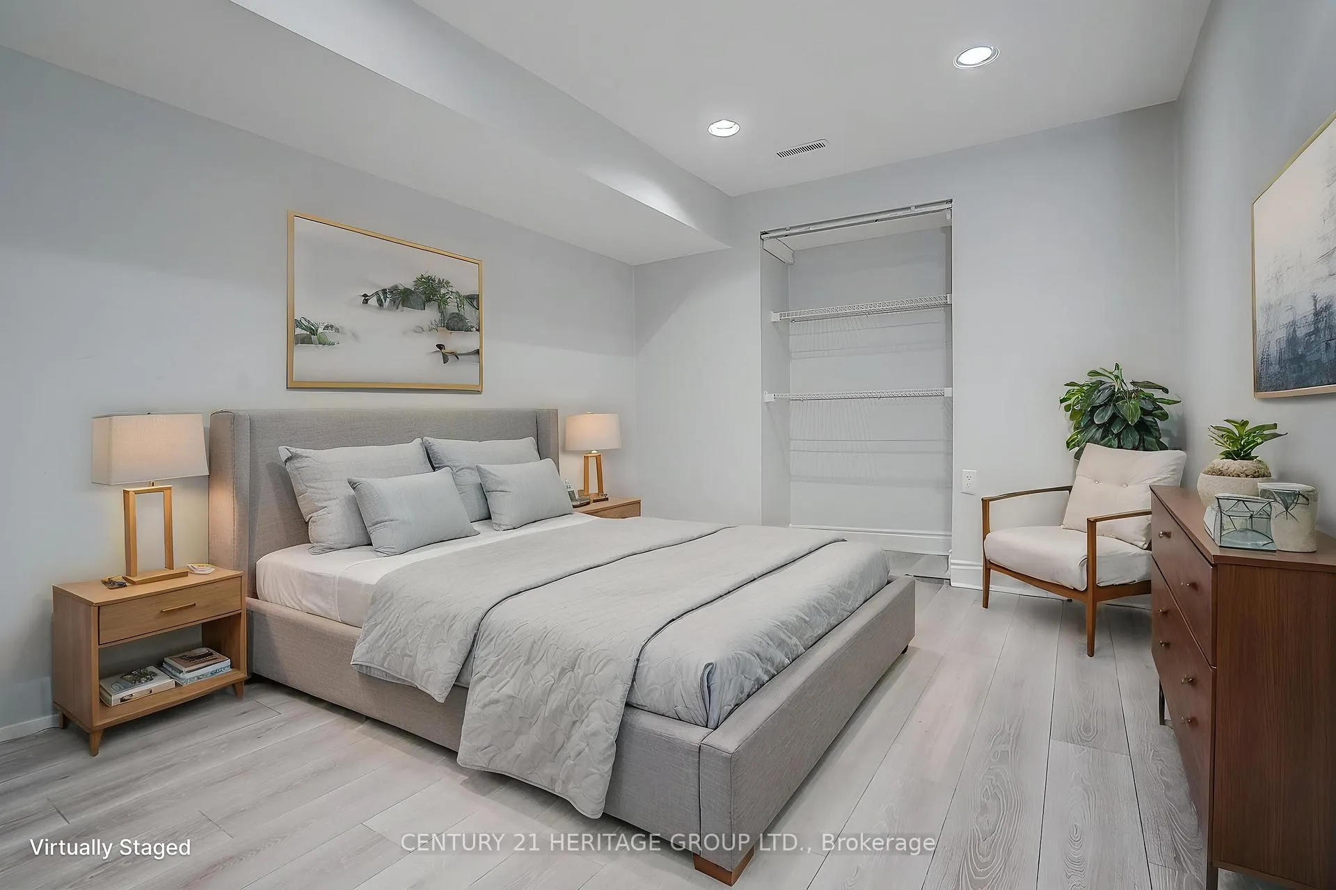 Photo 43 of 110 Dunoon Drive, Vaughan, Maple — HOMEH