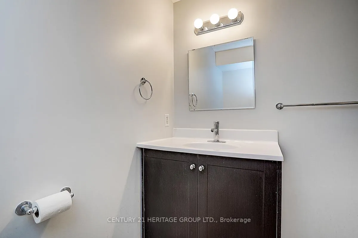 Photo 46 of 110 Dunoon Drive, Vaughan, Maple — HOMEH