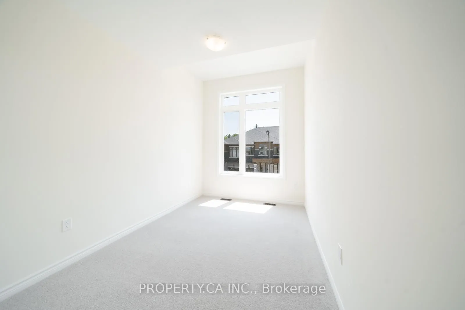 Photo 18 of 52 Rumi Court, Vaughan, Patterson — HOMEH