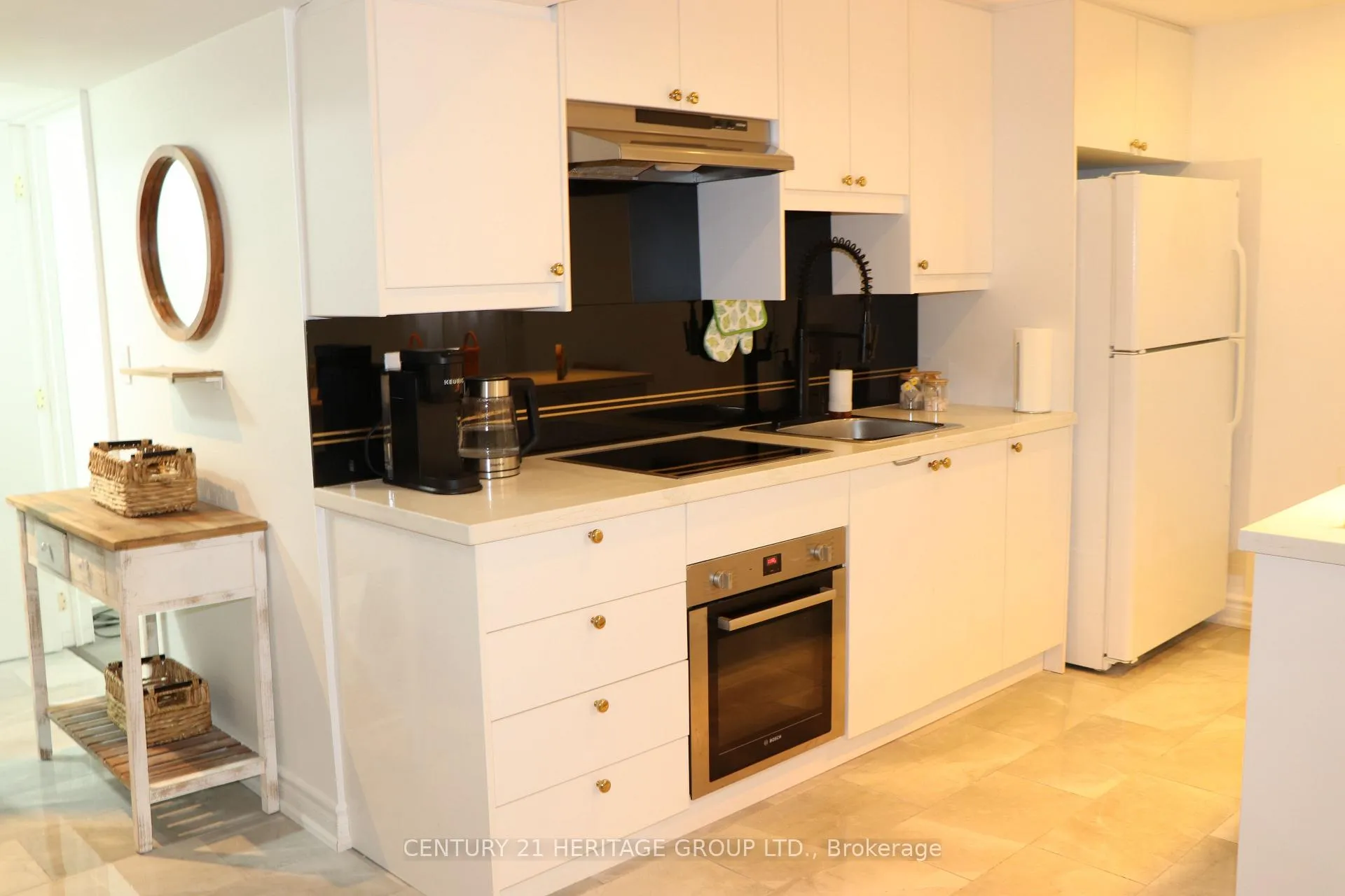 Photo 10 of 88 Tulip Street, Georgina, Keswick North — HOMEH