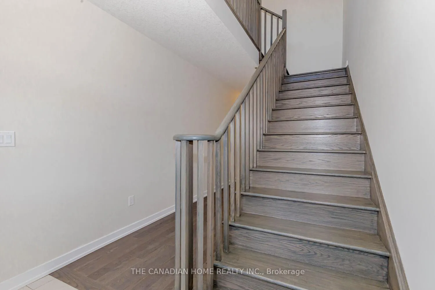 Photo 21 of 10 Sunflower Crescent, Thorold, Hurricane/Merrittville — HOMEH