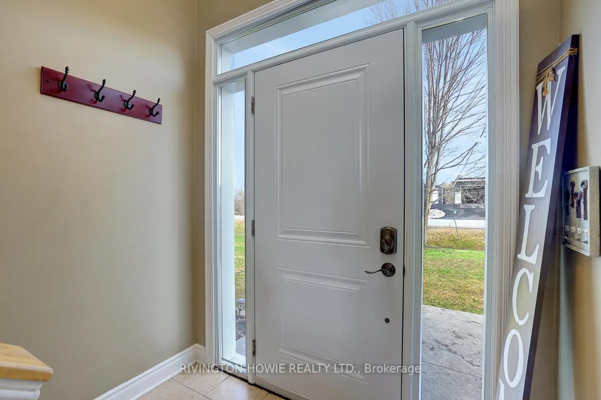 Photo 2 of 55 Creek Drive, Ottawa, Fitzroy — HOMEH