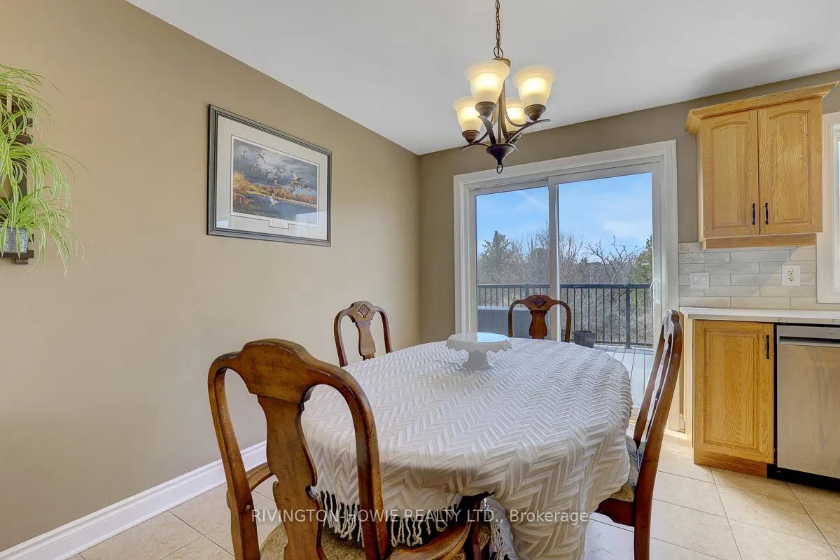 Photo 8 of 55 Creek Drive, Ottawa, Fitzroy — HOMEH