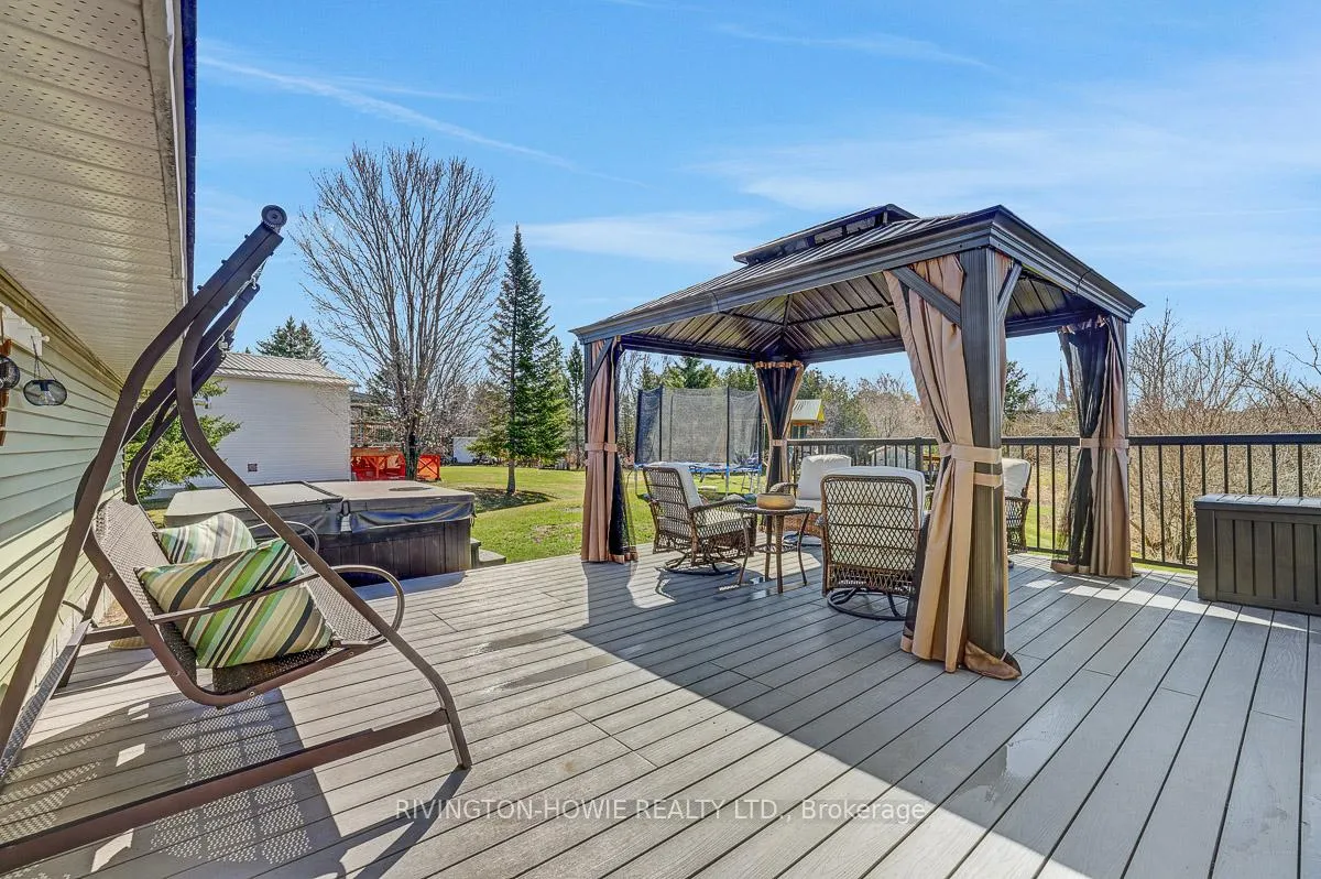 Photo 36 of 55 Creek Drive, Ottawa, Fitzroy — HOMEH
