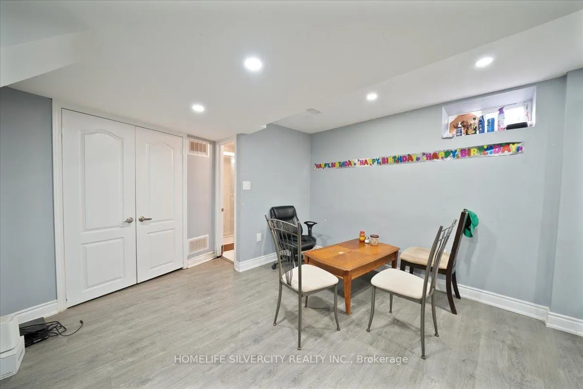 Photo 42 of 6 Bentgrass Lane, Brampton, Snelgrove — HOMEH