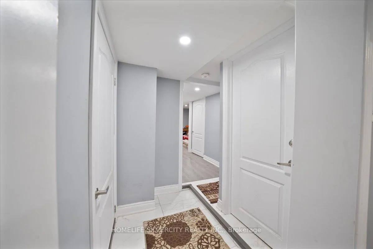 Photo 44 of 6 Bentgrass Lane, Brampton, Snelgrove — HOMEH