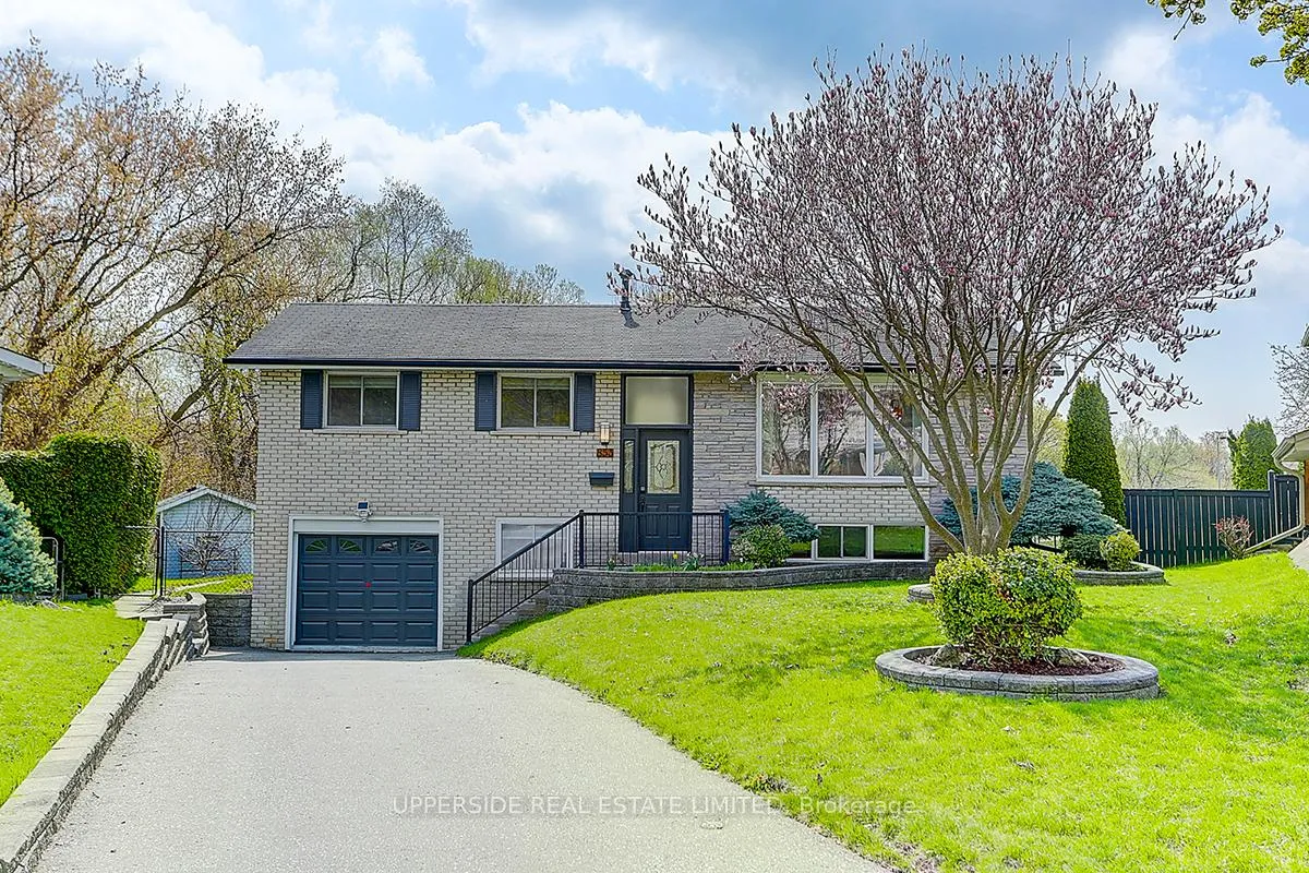 Front of 853 Capri Court