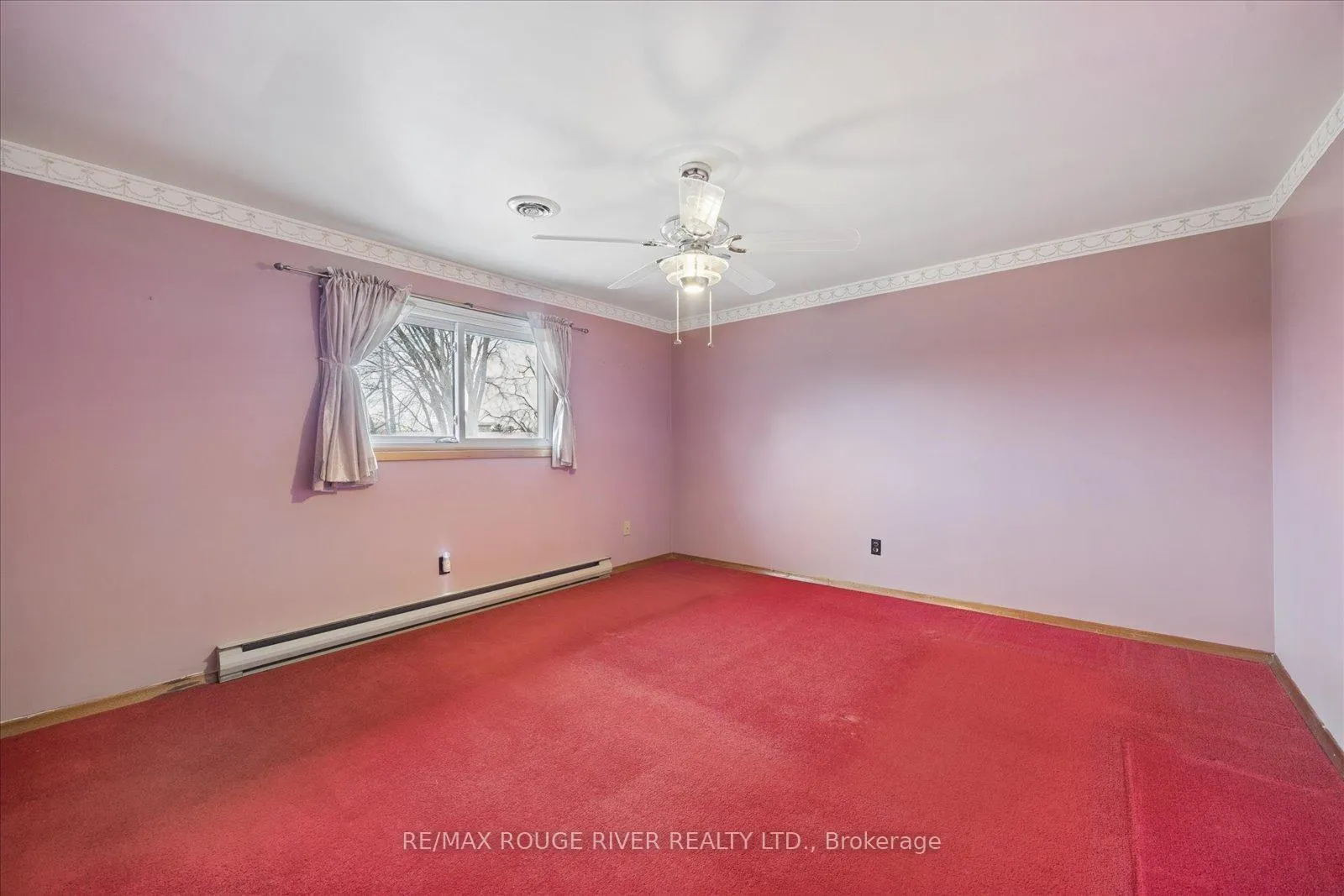 Photo 20 of 510 Dunkirk Avenue, Oshawa, Central — HOMEH