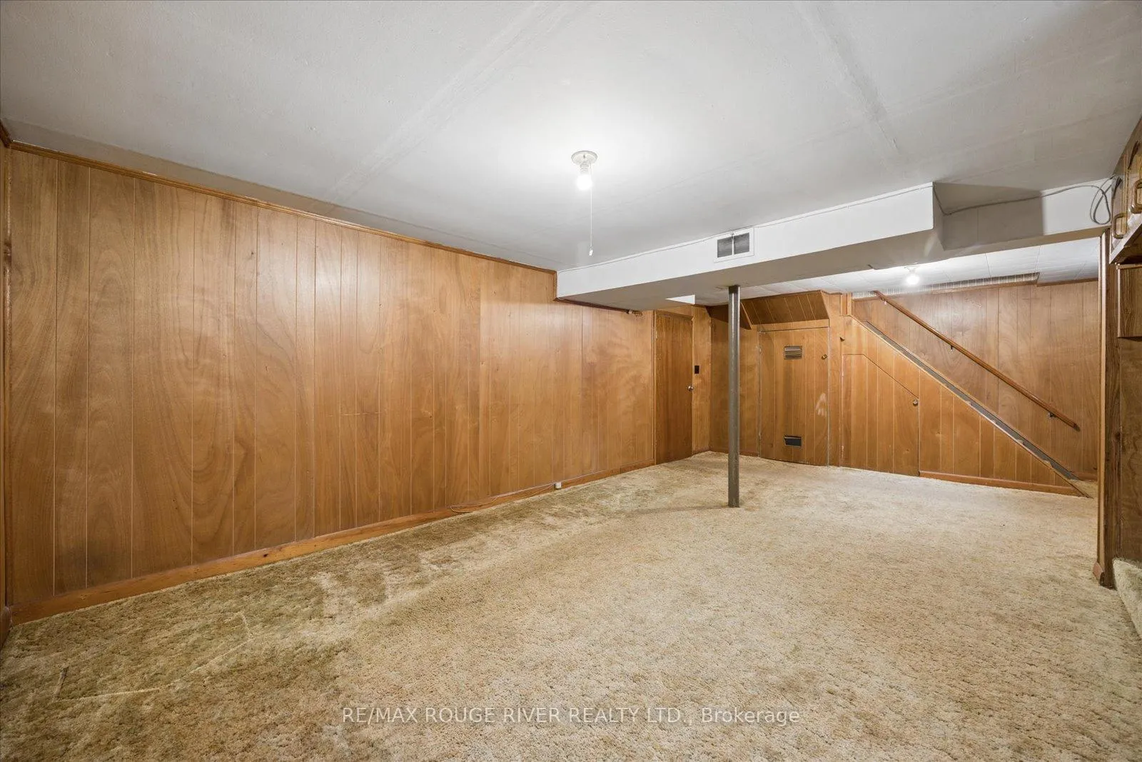 Photo 29 of 510 Dunkirk Avenue, Oshawa, Central — HOMEH