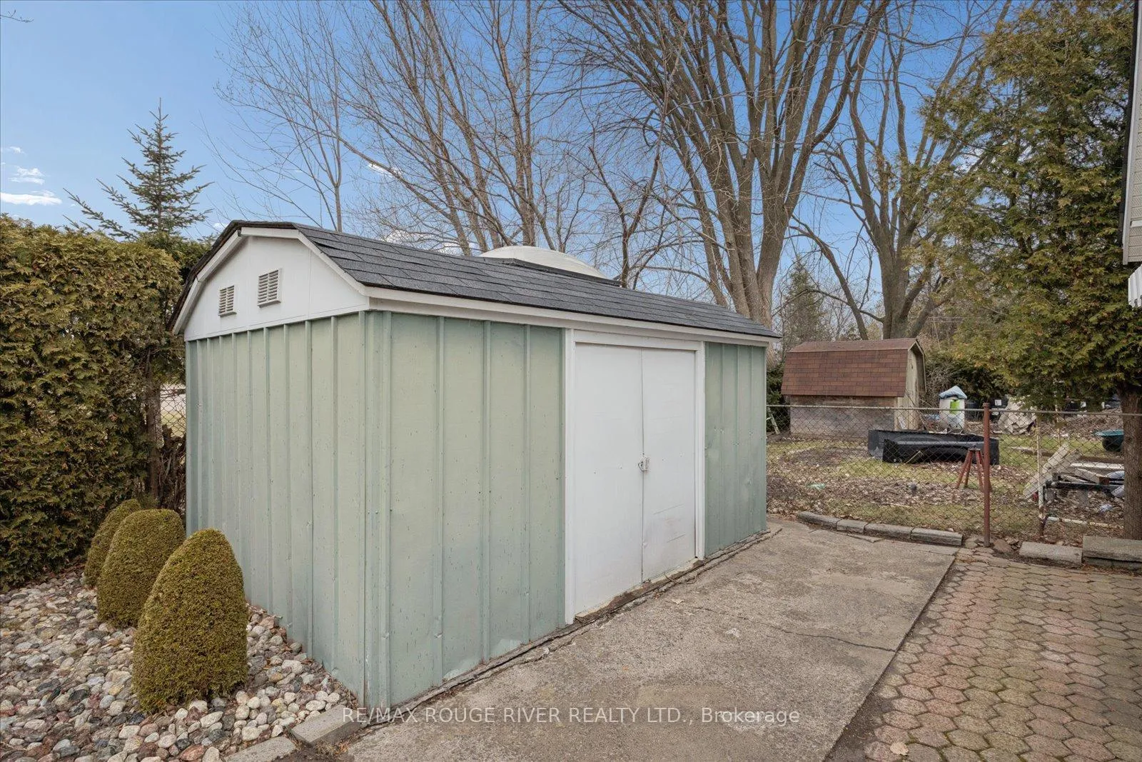 Photo 38 of 510 Dunkirk Avenue, Oshawa, Central — HOMEH
