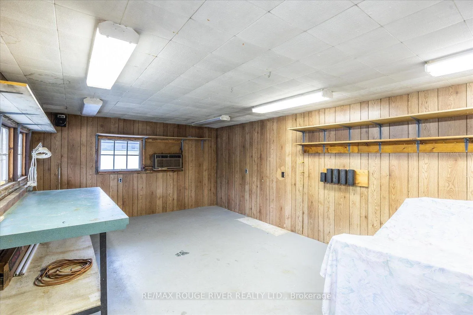 Photo 40 of 510 Dunkirk Avenue, Oshawa, Central — HOMEH