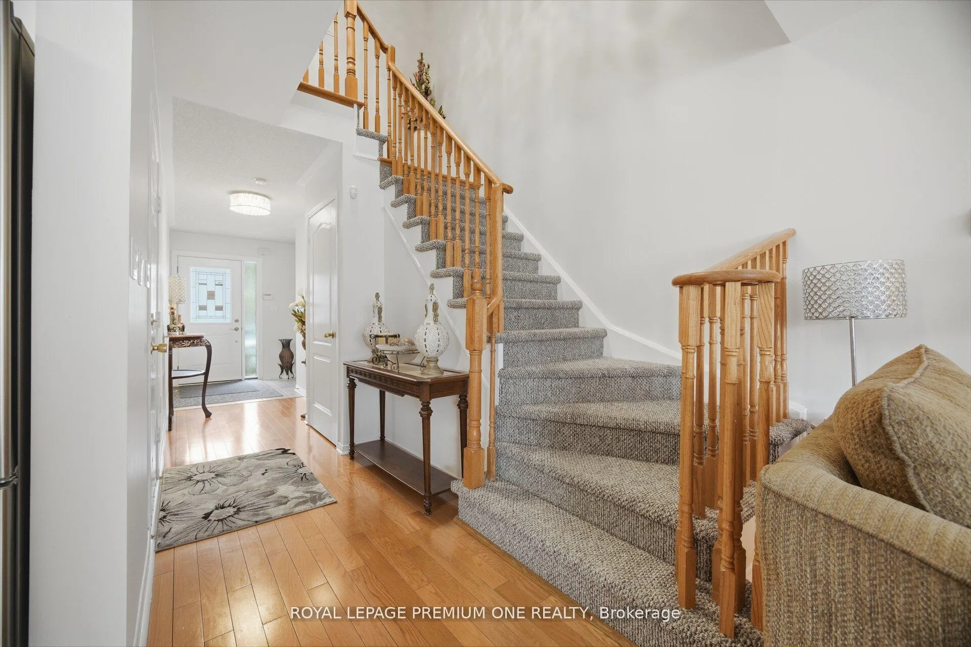 Photo 19 of 64 Mare Crescent, Etobicoke, West Humber-Clairville — HOMEH