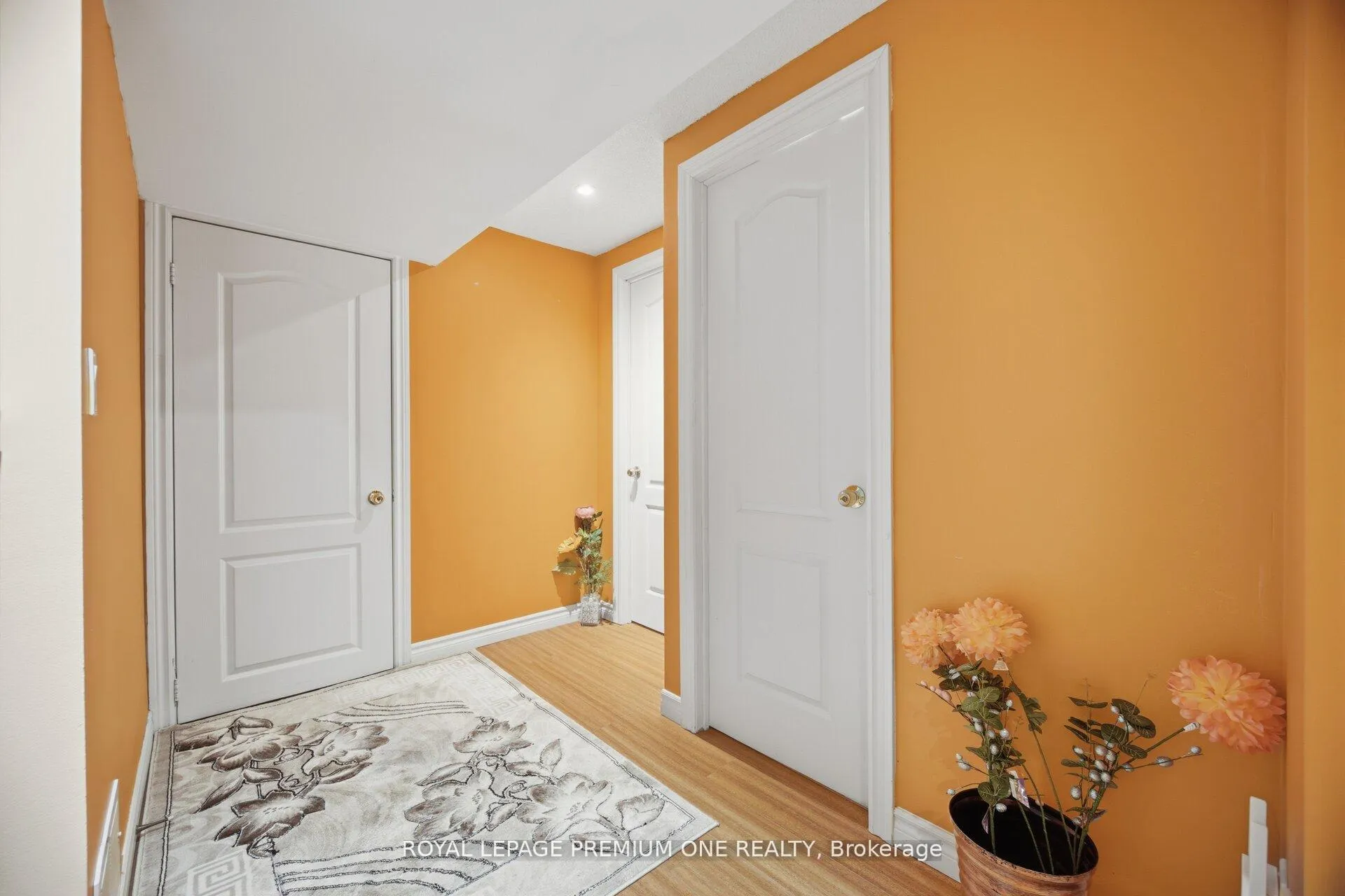 Photo 41 of 64 Mare Crescent, Etobicoke, West Humber-Clairville — HOMEH